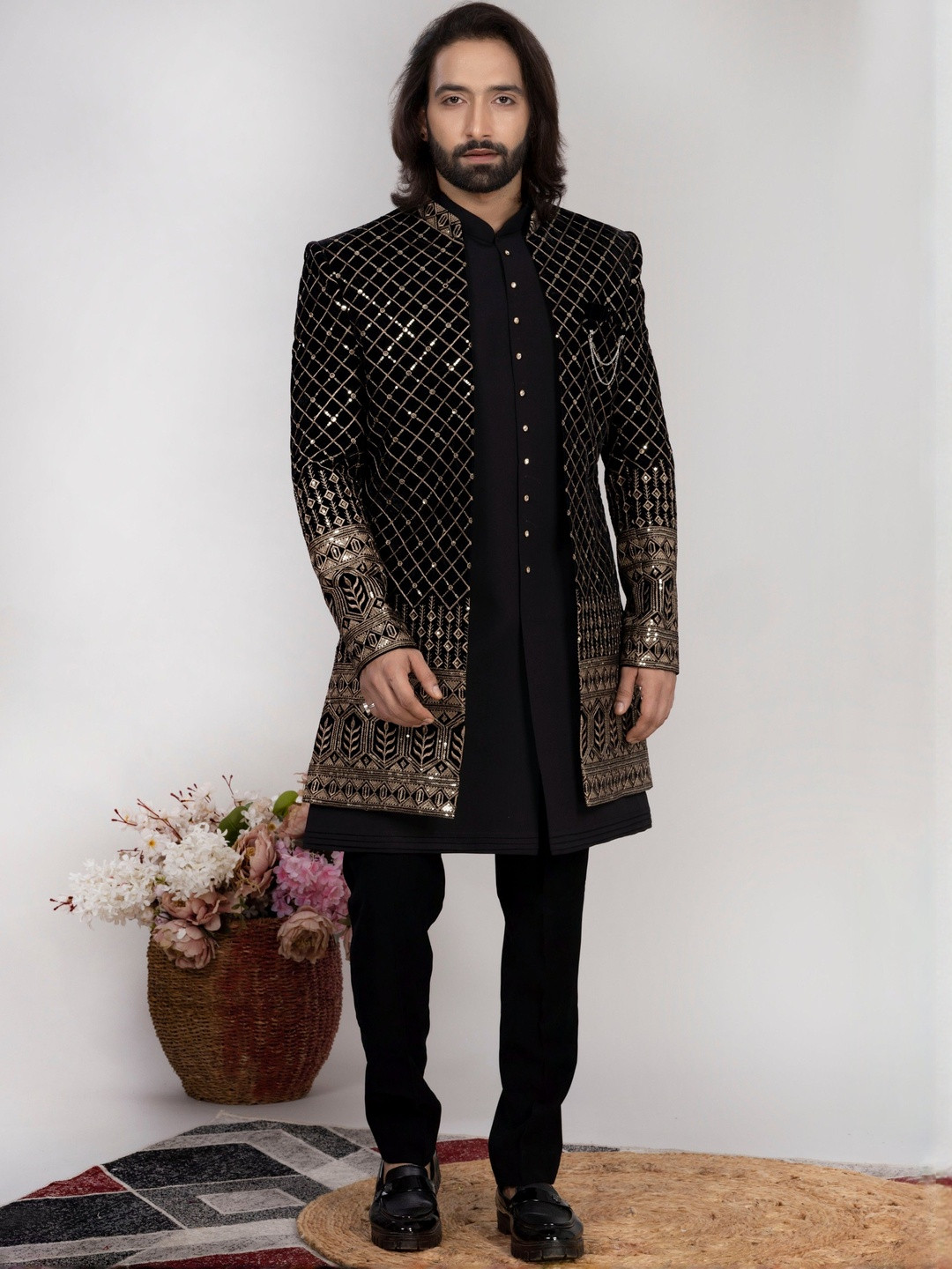 AEN FASHION Raxon Men Embroidered Mandarin Collar Indo Western Velvet Sherwani Set