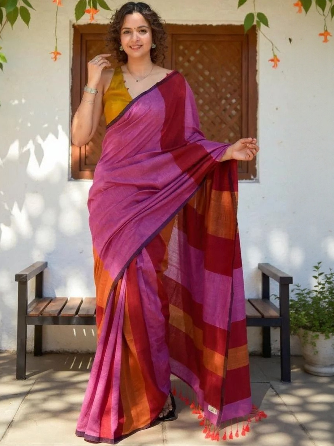 MAAYINA  Solid Colourblocked Pure Cotton Saree