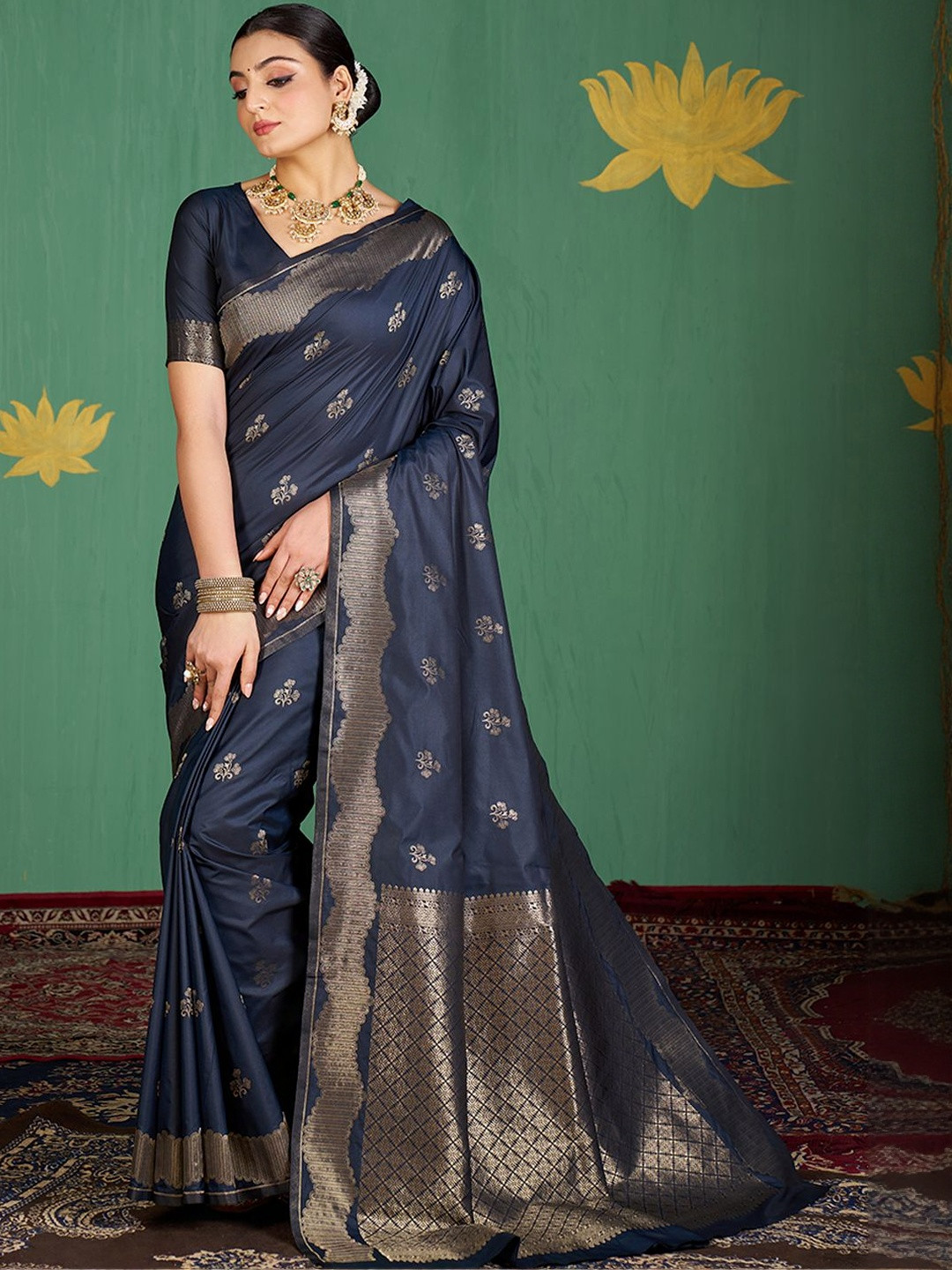 KHANAK CREATIVE TOUCH Woven Design Zari Banarasi Saree With Blouse Piece