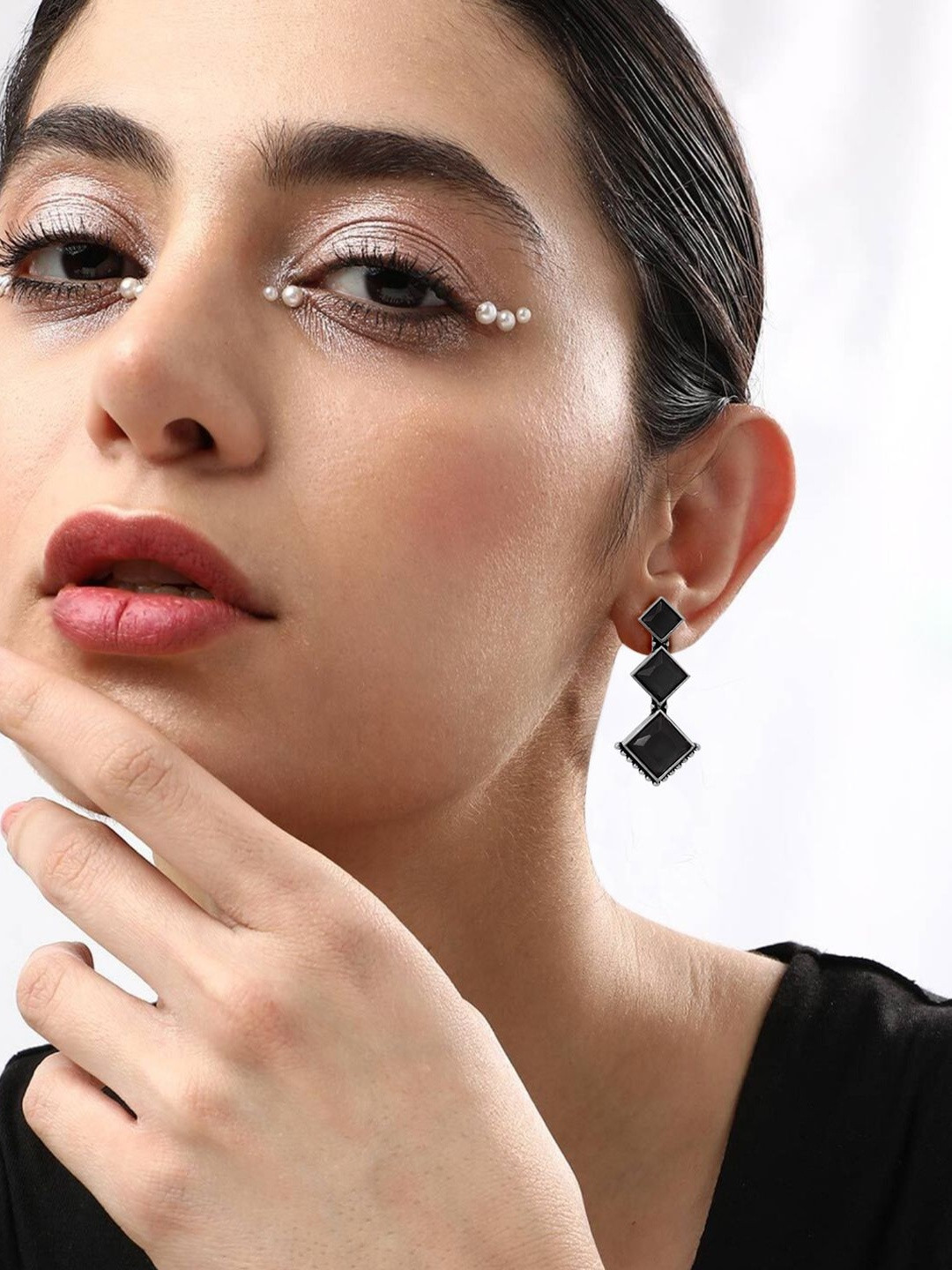 Joy of Jewels   Metal Earrings