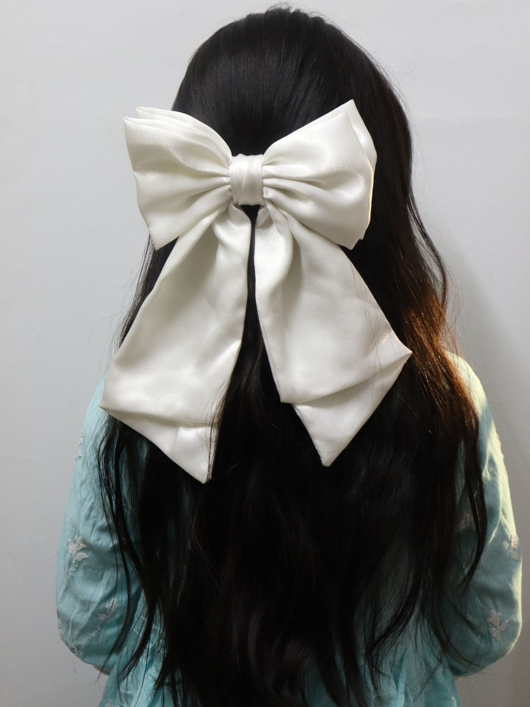 Kamule Girls White Bow Alligator Hair Clip