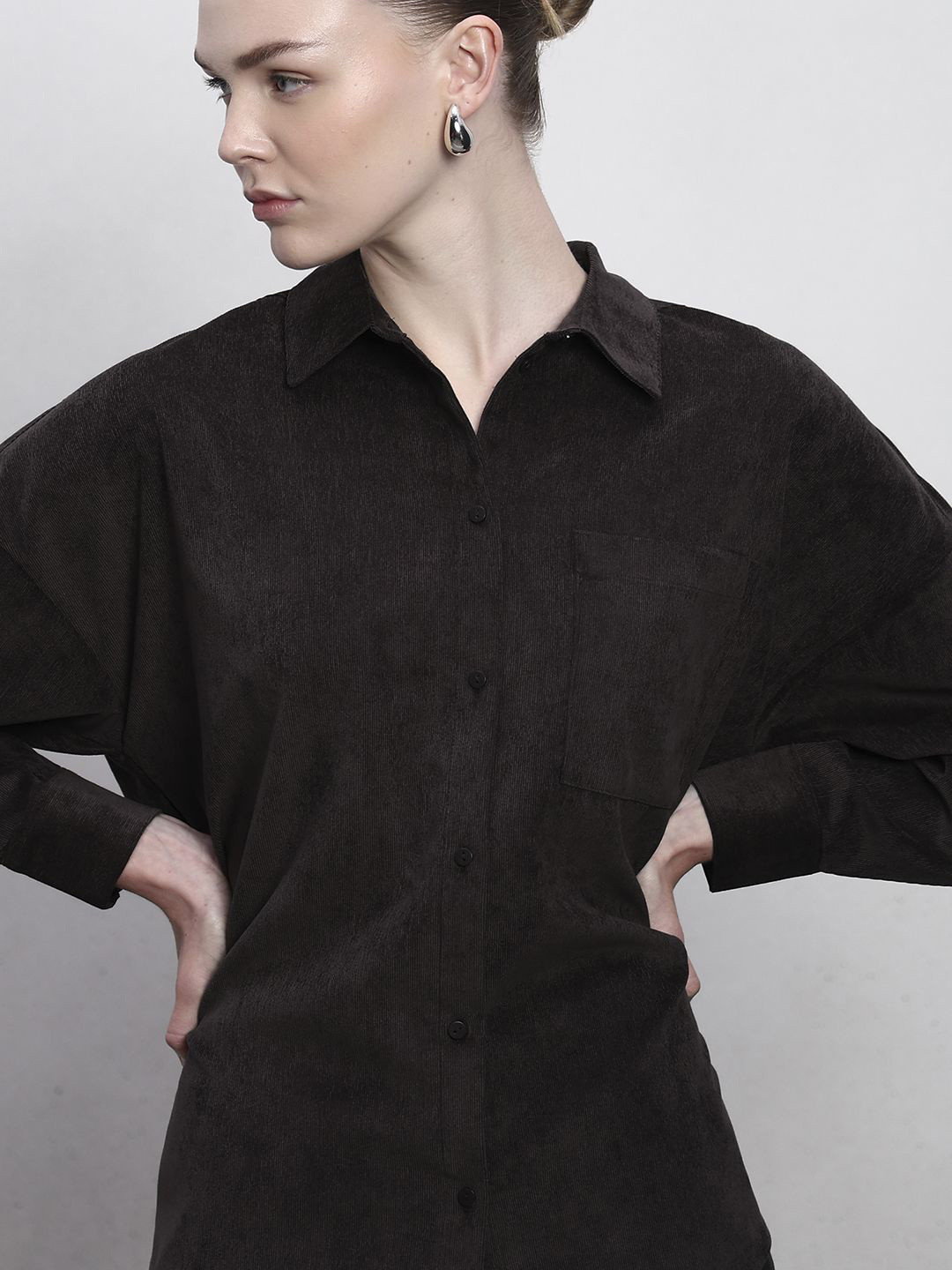 Vero Moda Sanne Spread Collar Corduroy Regular Fit Casual Shirt