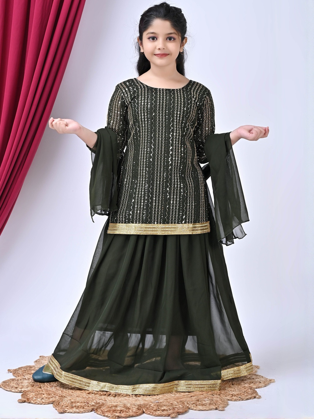 SPAMitude Girls Self Designed Georgette Ethnic Clothing Set
