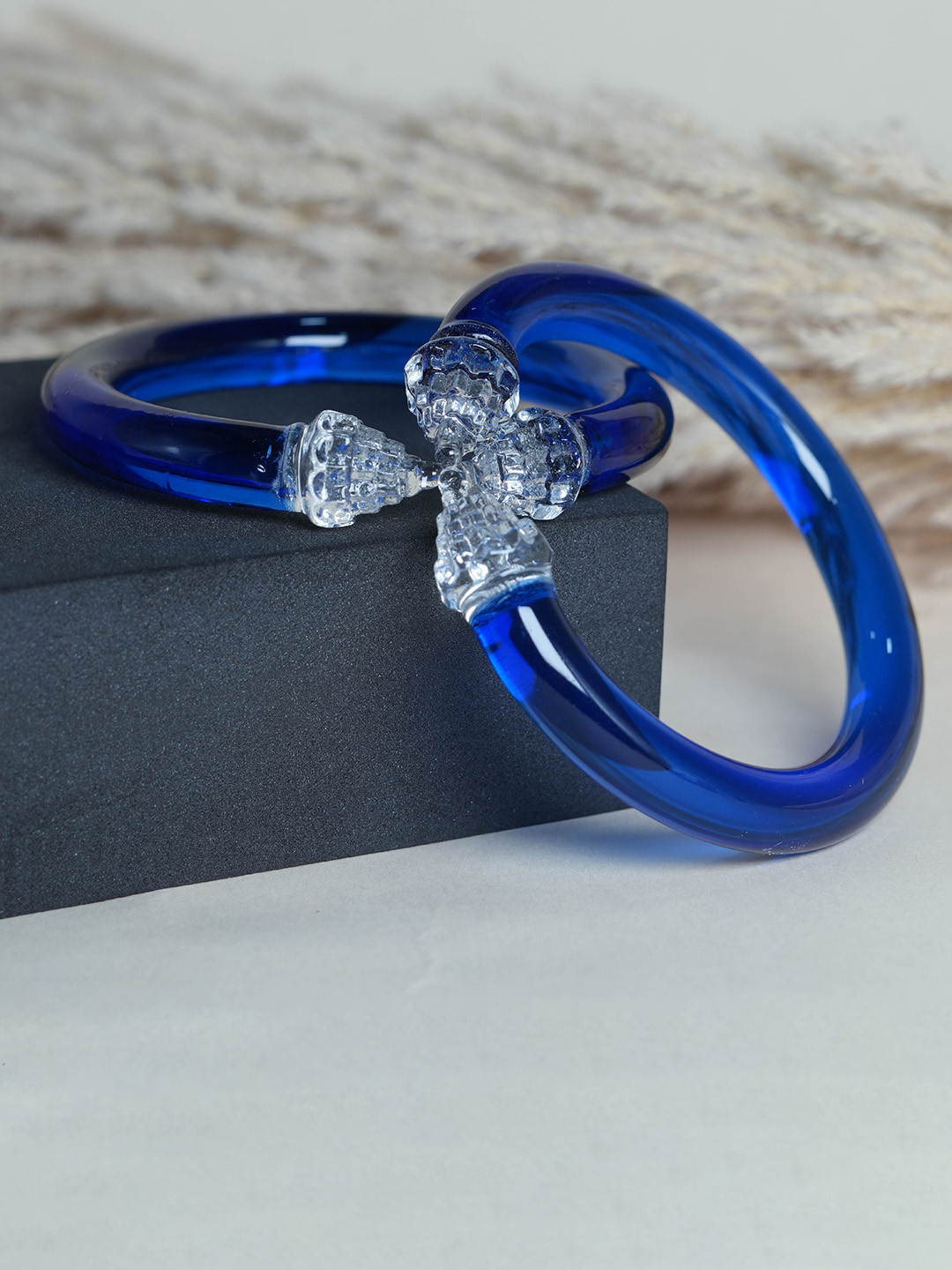 THE GOLDEN CASCADE Set Of 2 Glass Sriyantra Designed Bangles