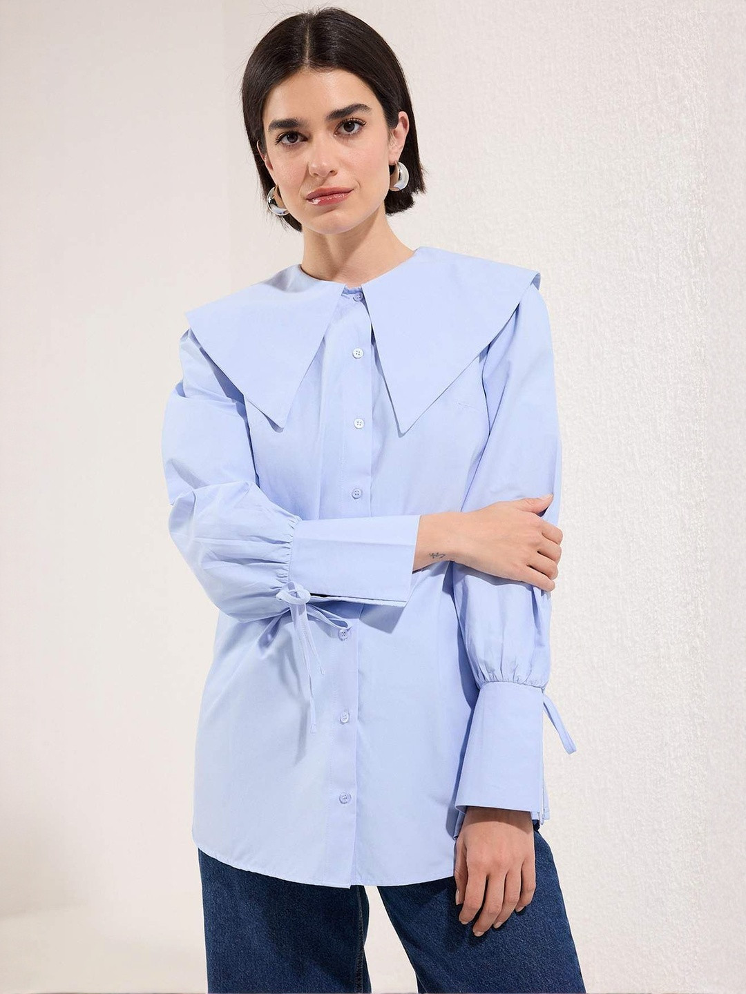 Trendyol Mavi Regular Fit Bertha Collar Tie-Ups Casual Shirt