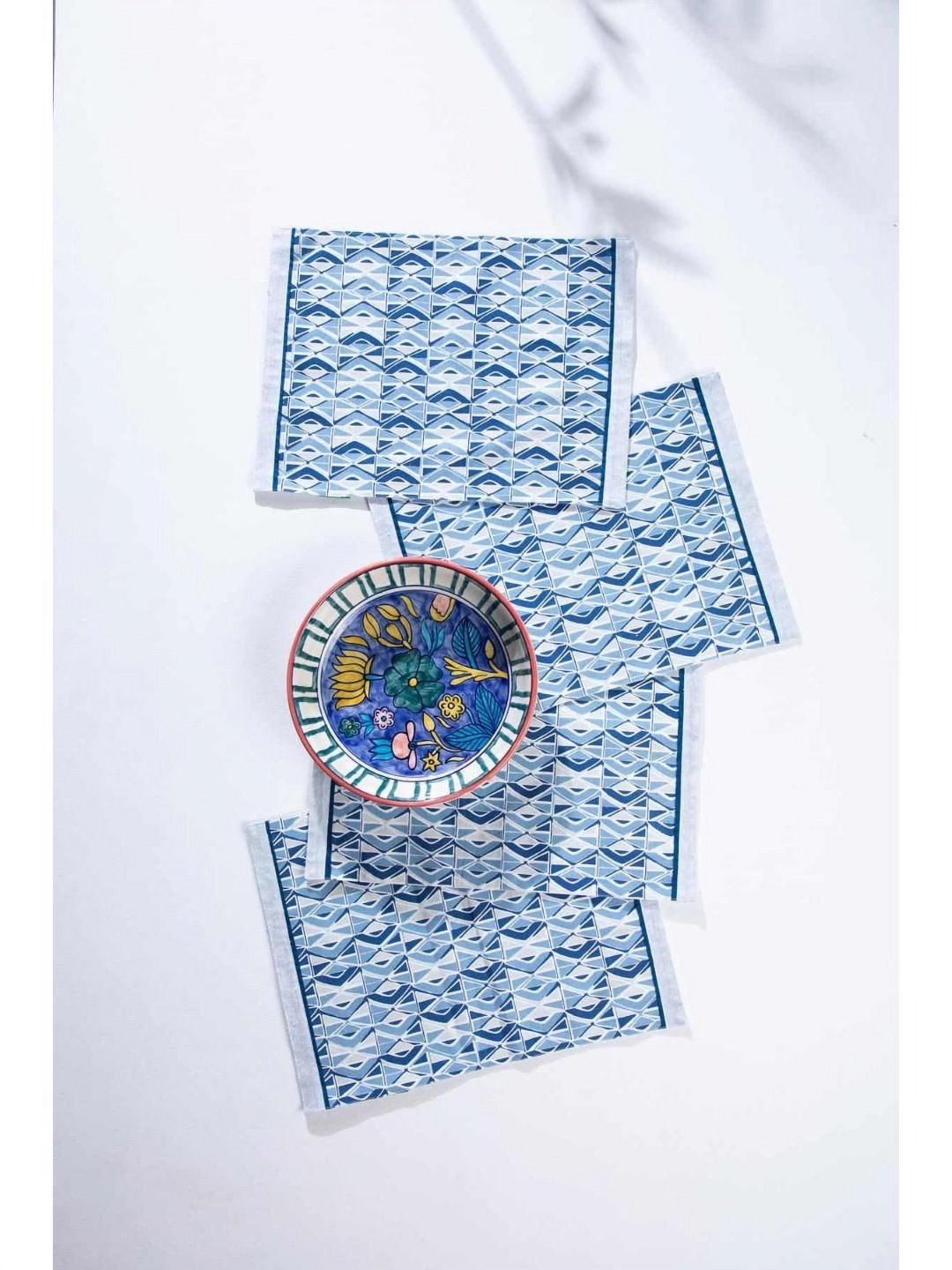 FREEDOM TREE Sabal Blue & White 4 Pieces Printed Cotton Table Placemats
