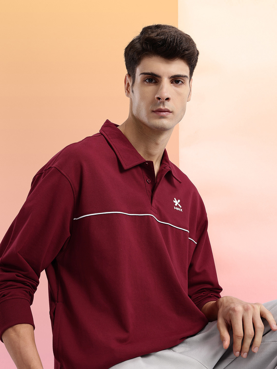 HRX by Hrithik Roshan Contrast Piping Brand Logo Detail Polo Collar Sweatshirt