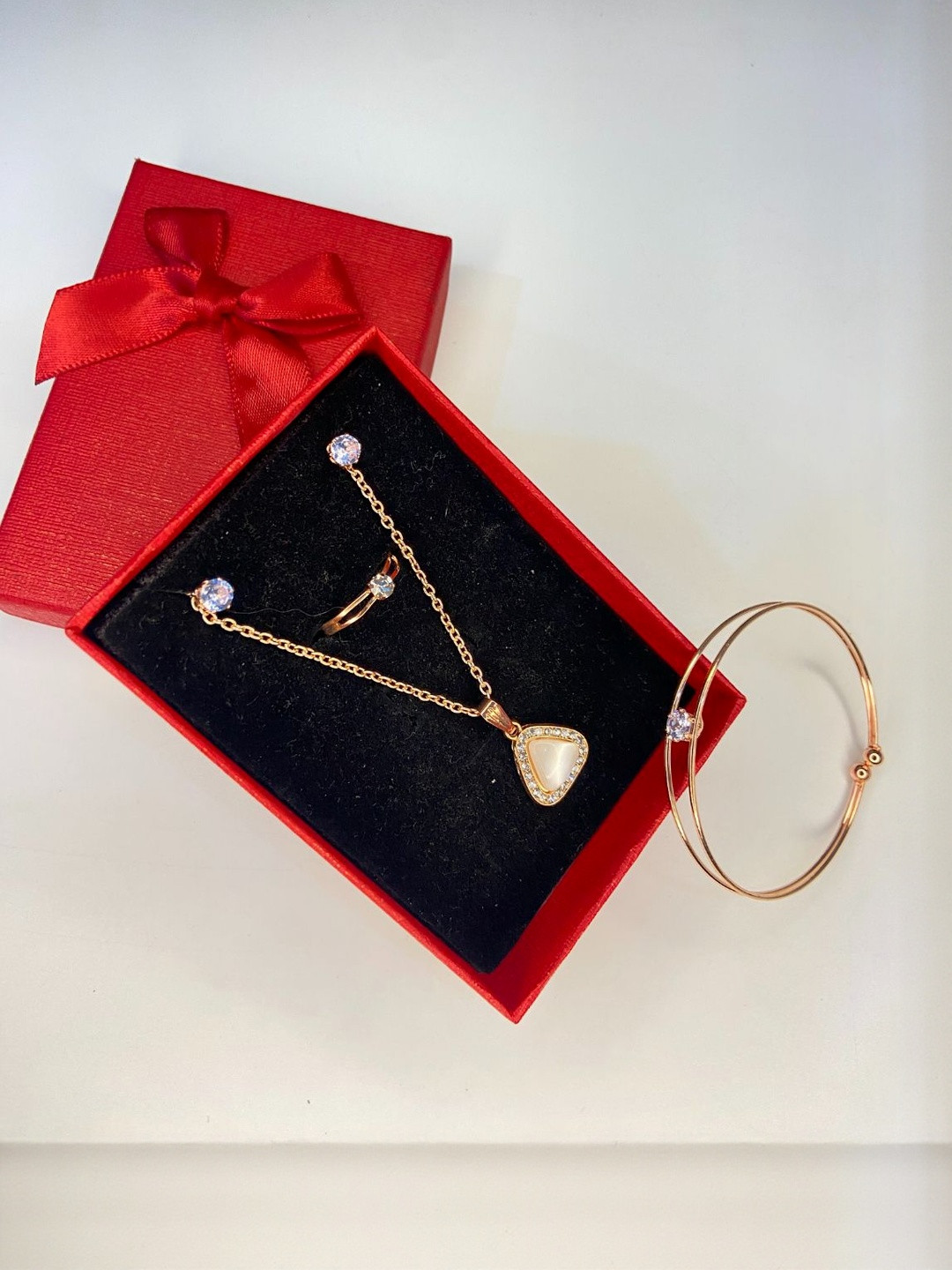 Psight Gold Plated Triangle Pendant Necklace Set with Matching Ring, Earring & Bracelet