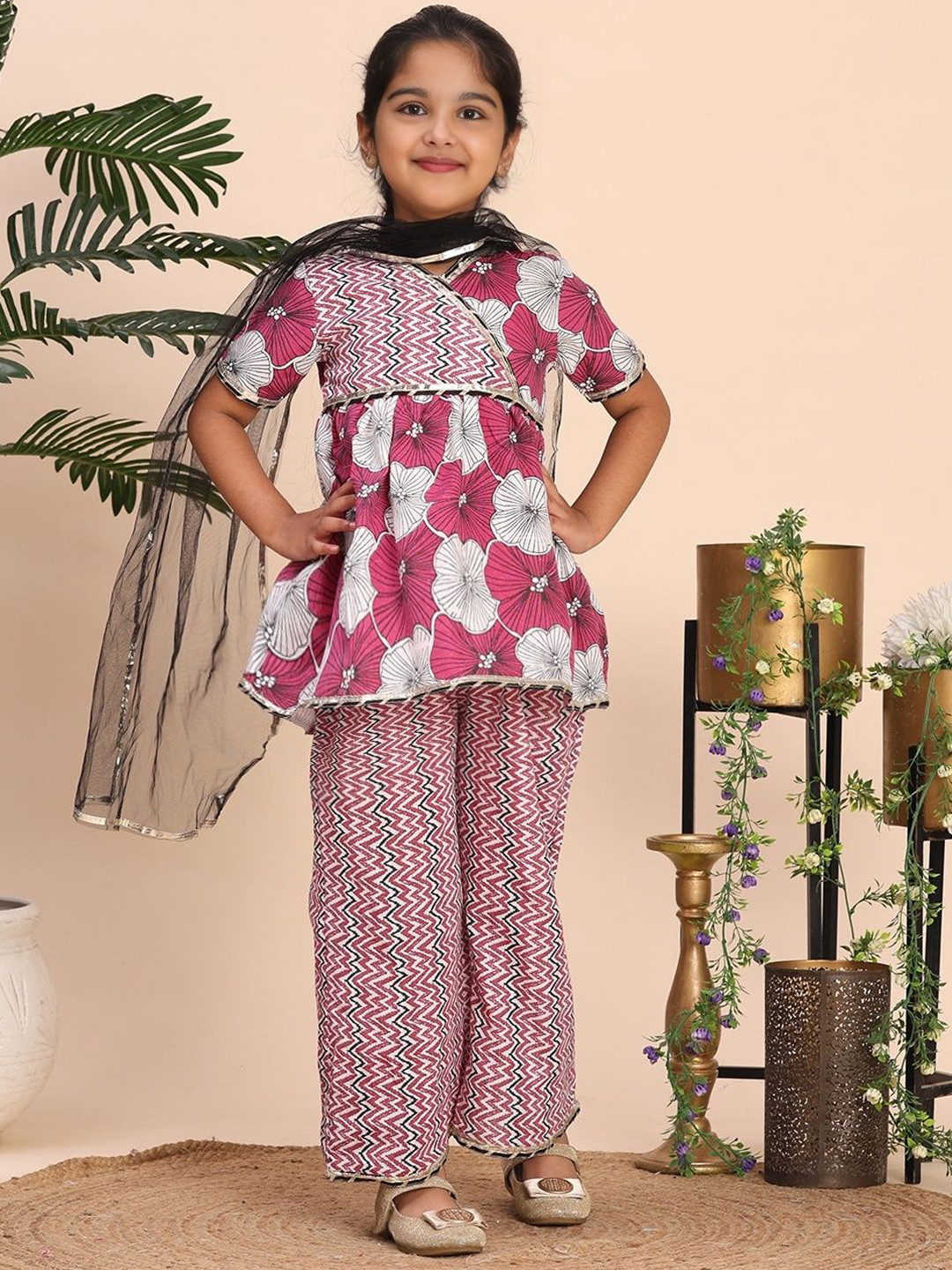 Cutiekins Girls Floral Printed Regular Gotta Patti Kurta with Palazzos & With Dupatta