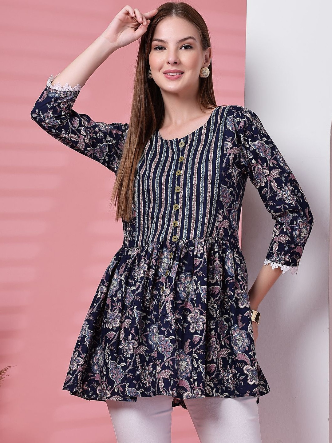 Pristyle Women Floral Printed Peplum Top