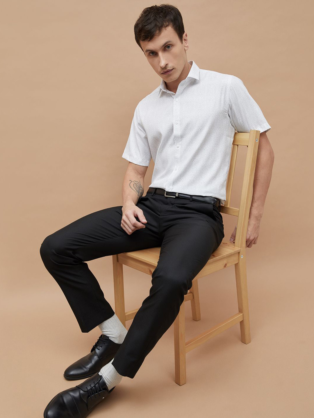 CODE by Lifestyle Micro Ditsy Printed Cotton Casual Shirt