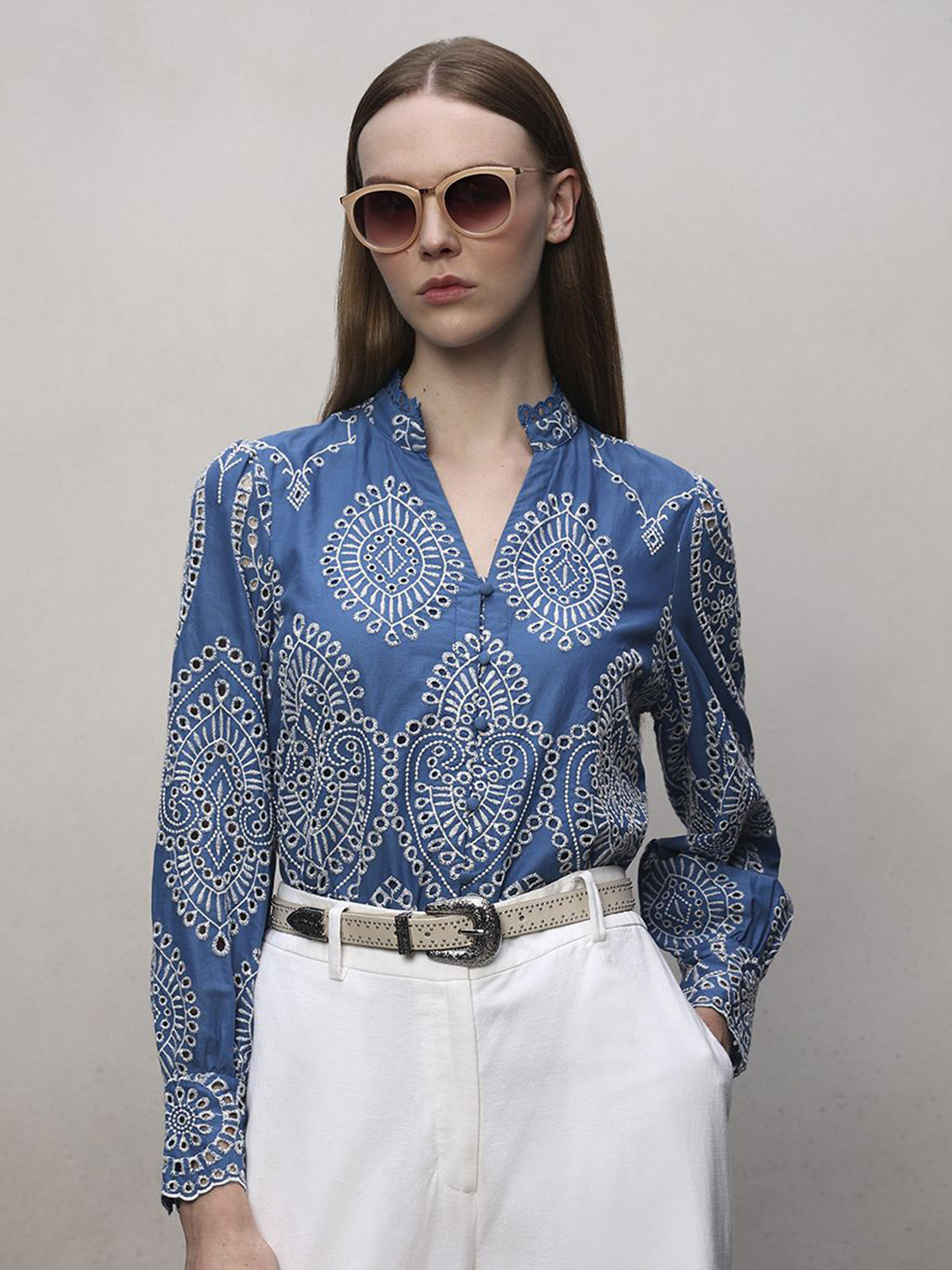 Vero Moda Perka Ethnic Motifs Self Design Mandarin Collar Pure Cotton Regular Fit Shirt