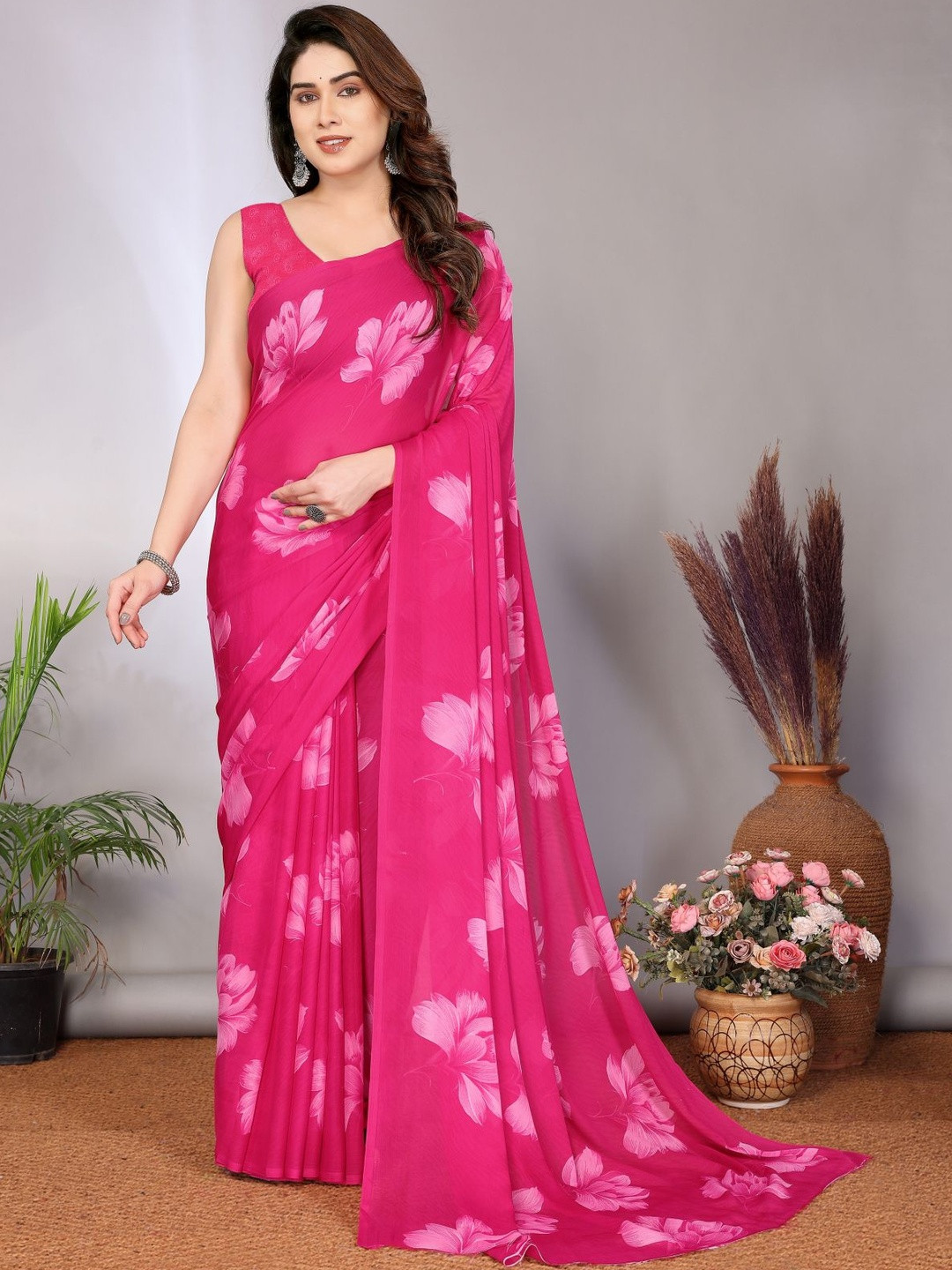 vj fashion Women Pink Floral Printed Pure Georgette Saree With Blouse Piece