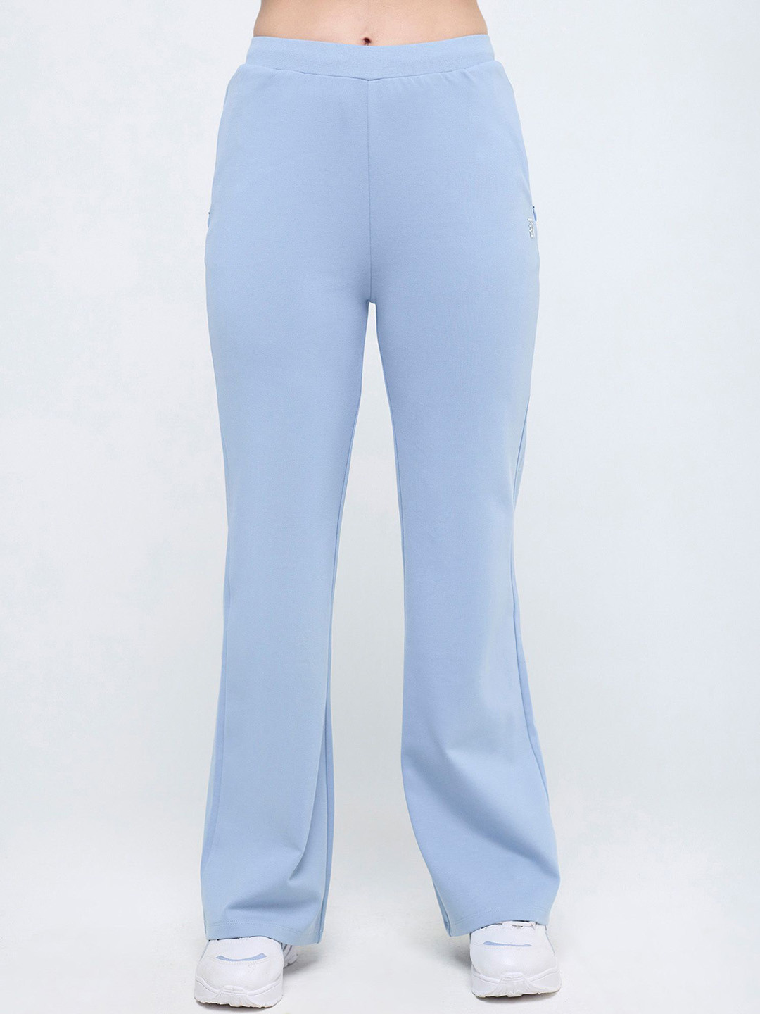 Hunnit Women Mid Waist Solid Cotton Flare Pants
