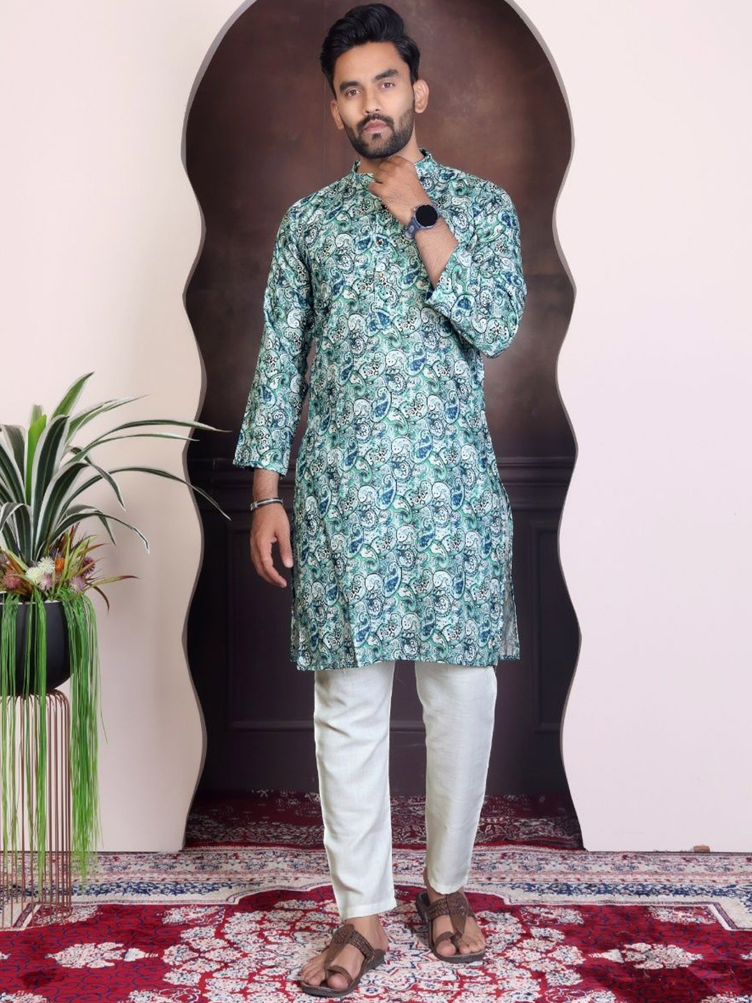 Yana Creation Men Paisley Printed Regular Kurta with Pyjamas