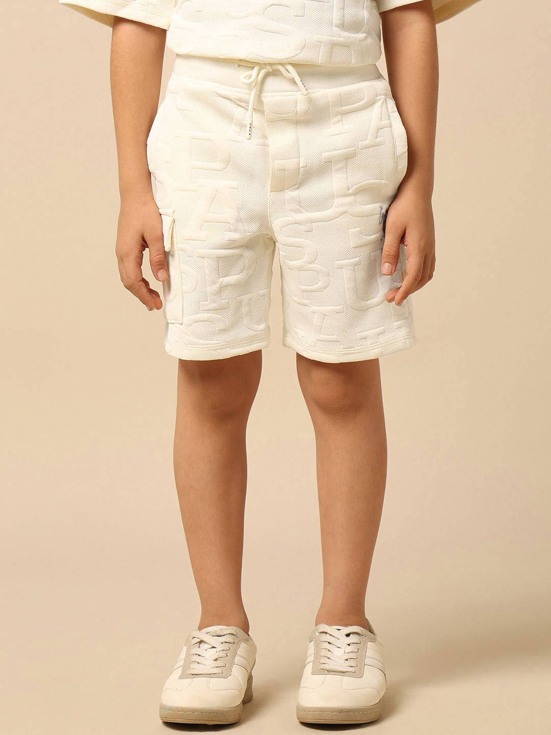 U.S. Polo Assn. Kids Boys Brand Embossed Pure Cotton Mid-Rise Cargo Shorts