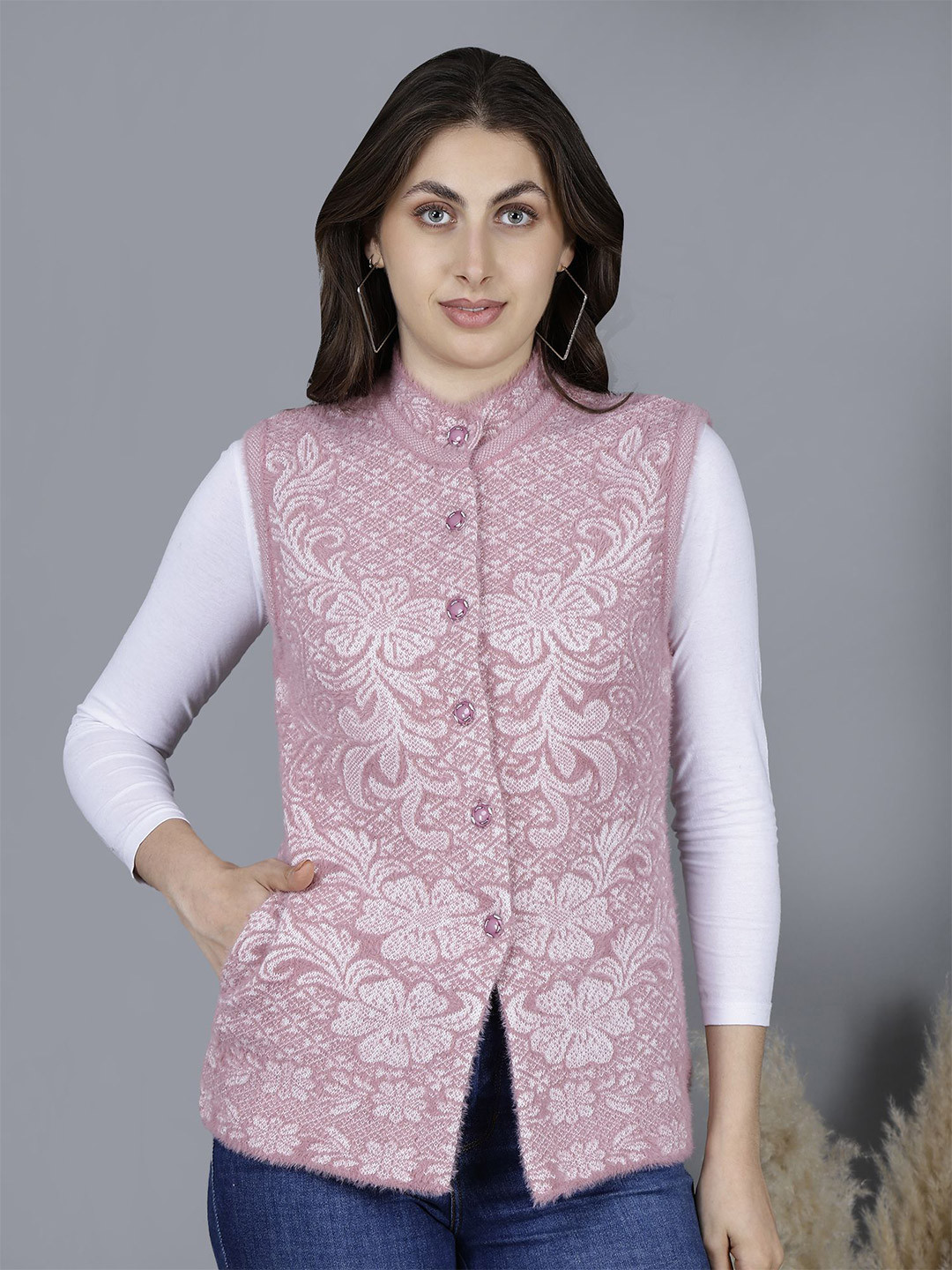 Chatanya Women Floral Solid Sleeve less Cardigan