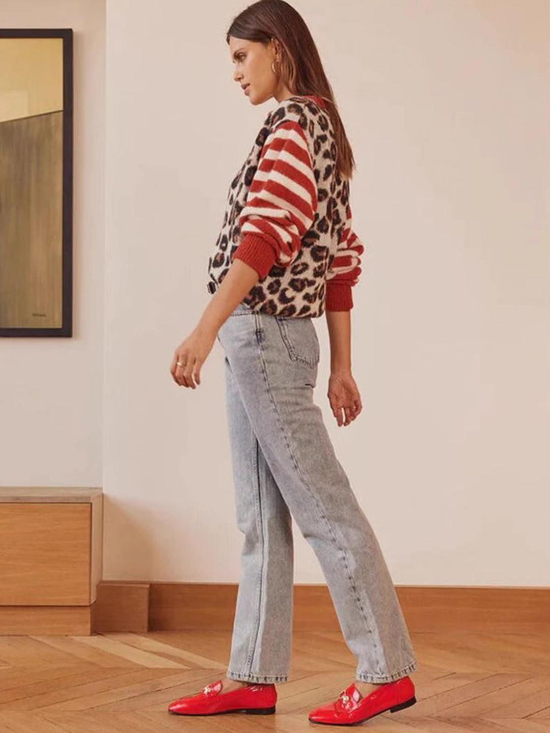 StyleCast Women Abstract Printed Button Detail Long Sleeve Round Neck Cardigan