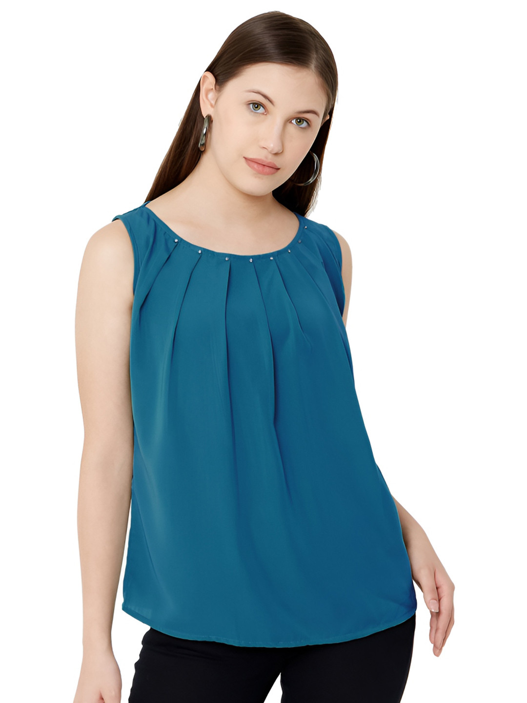 G0-4 IT Women Sleeveless Georgette Top with Knife Pleats at Neck