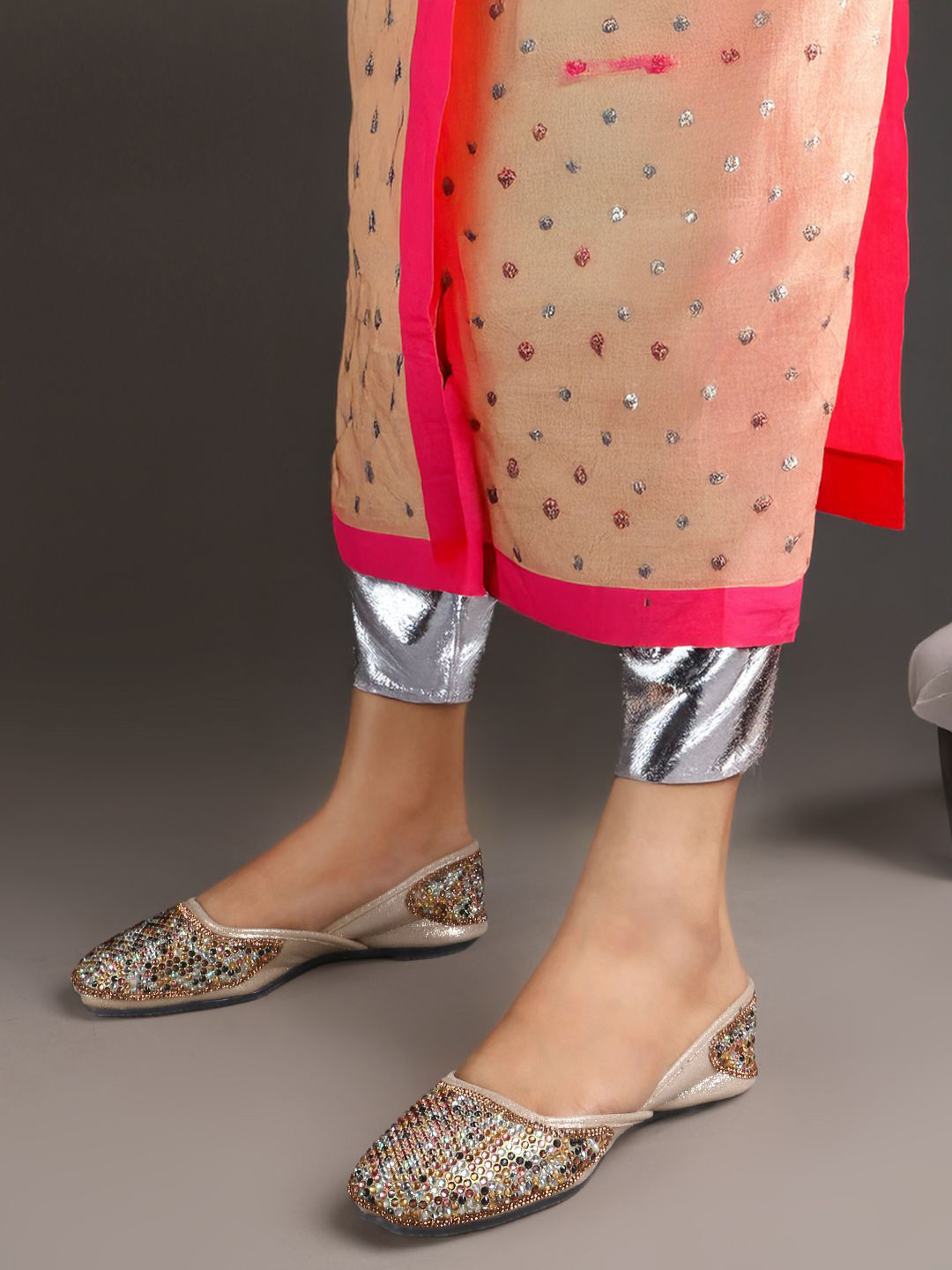 ICONICS Women Multi-Color Rhinestone Ethnic Mojaris