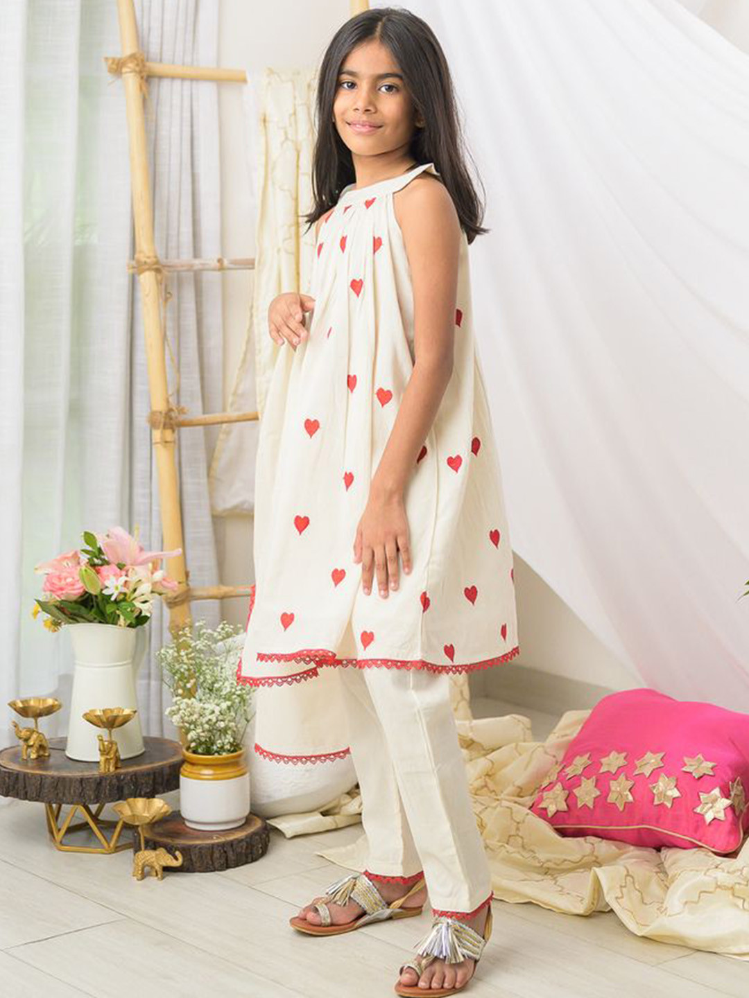 Fairies Forever Girls Floral Printed Pure Cotton Top & Pyjama With Dupatta