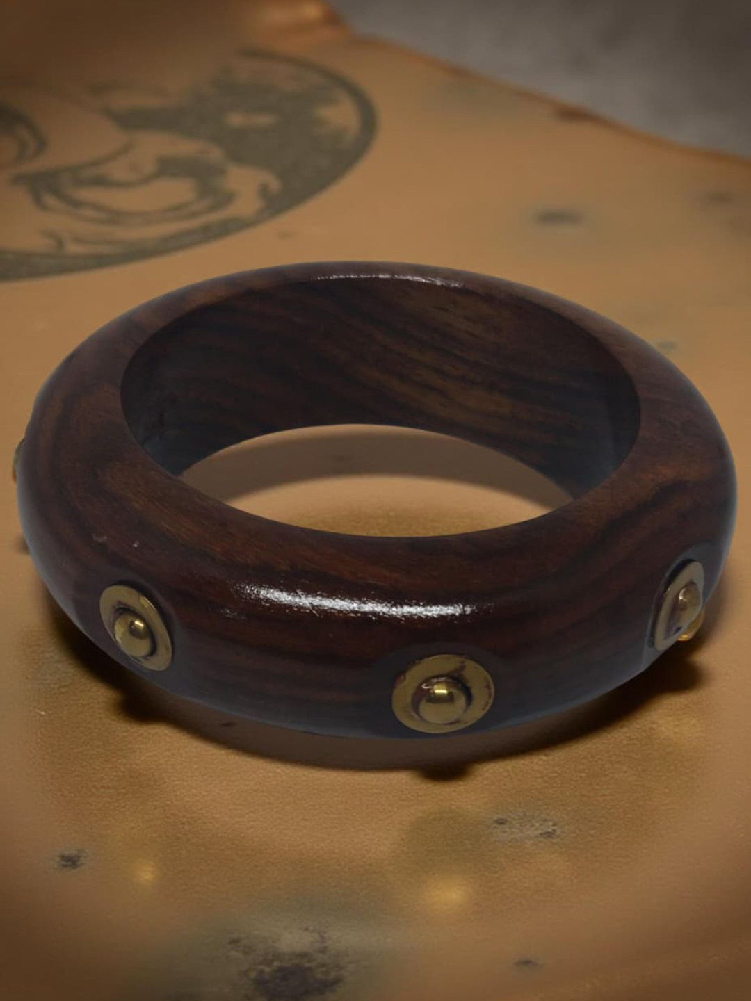 VYRA Wooden Brass-Studded Bangle