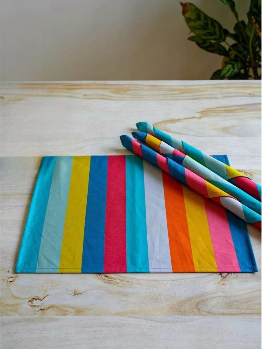 FREEDOM TREE Blue & Orange 4 Pieces Colourblocked Table Placemats