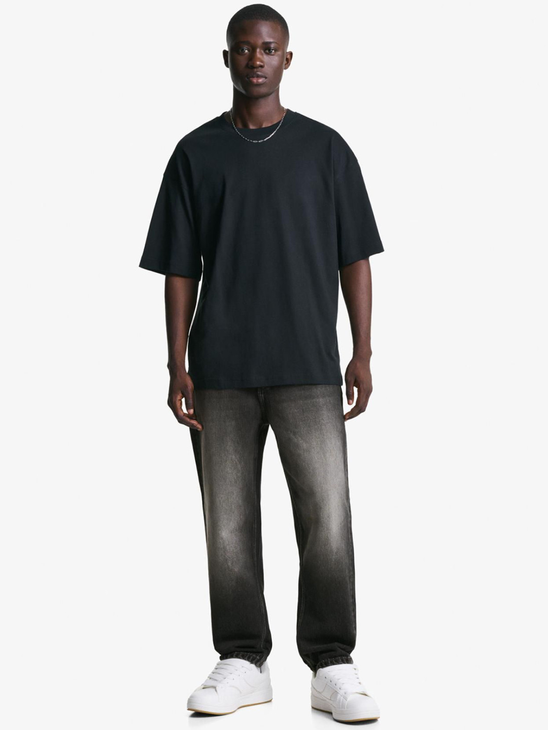 Bershka Men Straight Fit Mid-Rise Heavy Fade Jeans