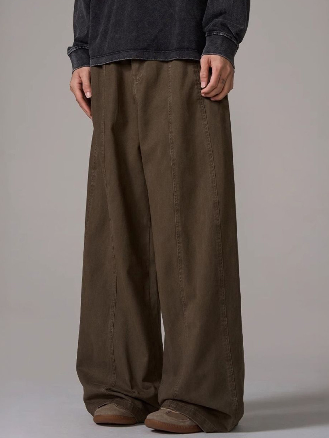 StyleCast Men Solid Mid-Rise Loose Fit Wide Leg Trousers - Image 1