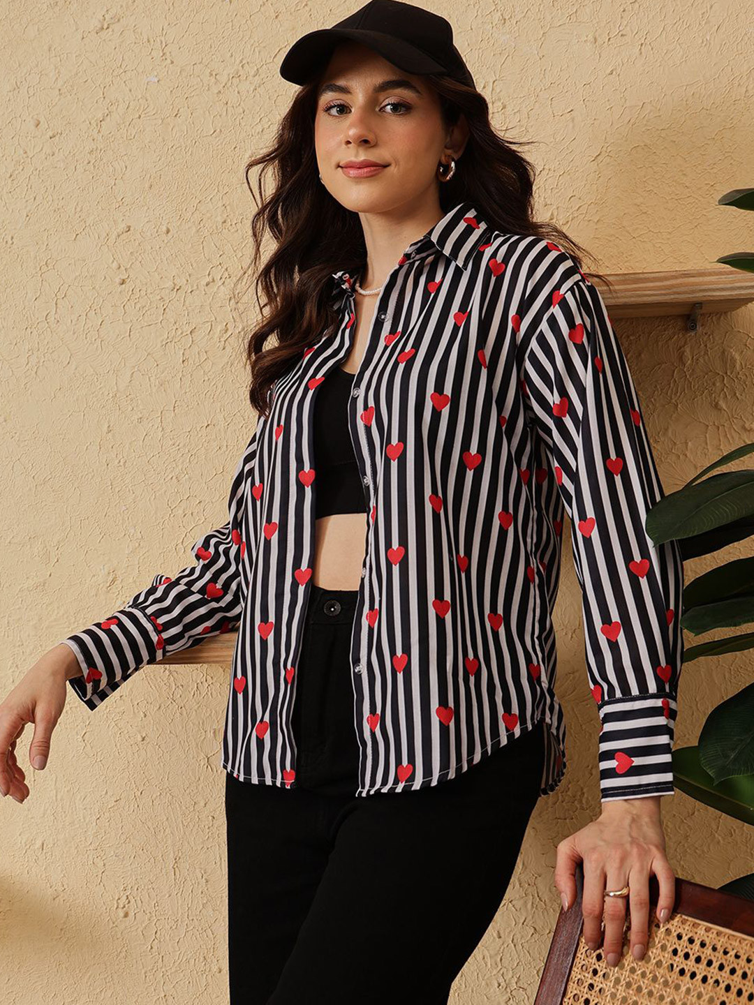 Molly & Michel Comfort Vertical Striped Slim Fit Cotton Shirt