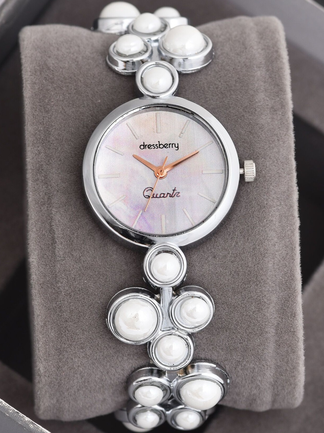 DressBerry Women Printed Stainless Steel Straps Analogue Watches