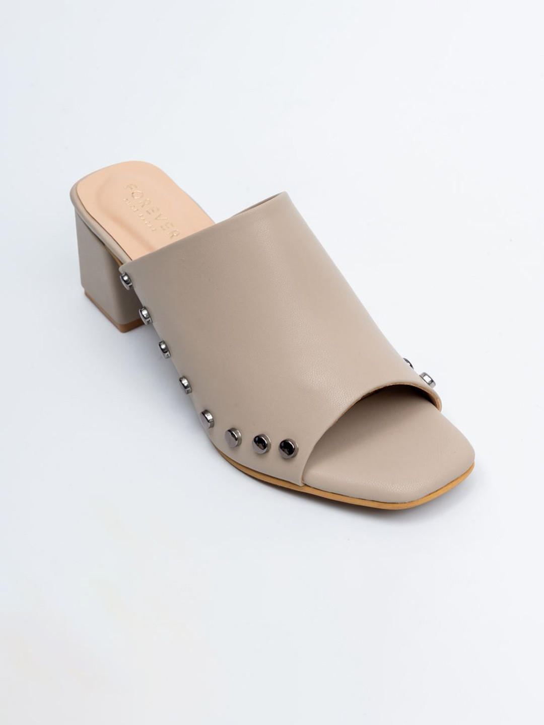 FOREVER SHOE BAZAR Women Western - Embellished Block Heel Mules