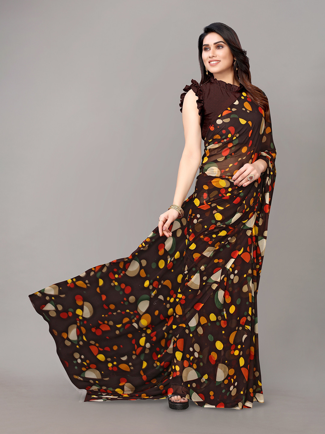 MADHUR MILAN Abstract Printed Pure Georgette Saree
