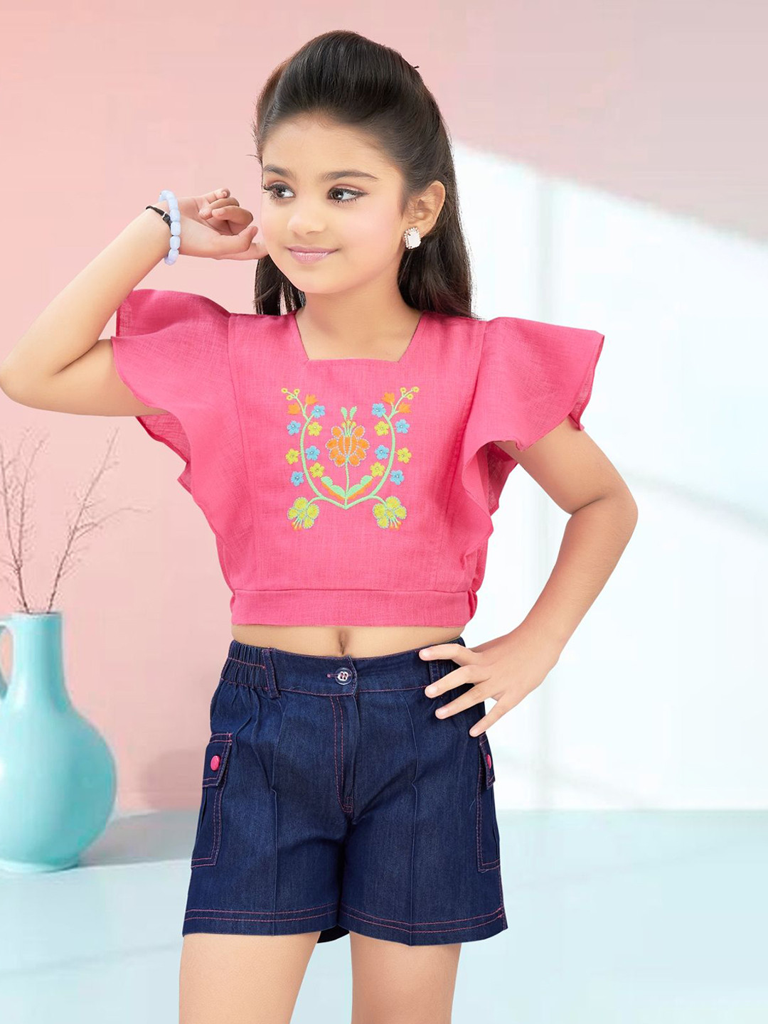 Lei-Chie Girls Embroidered Short Sleeves Linen Crop Top With Shorts