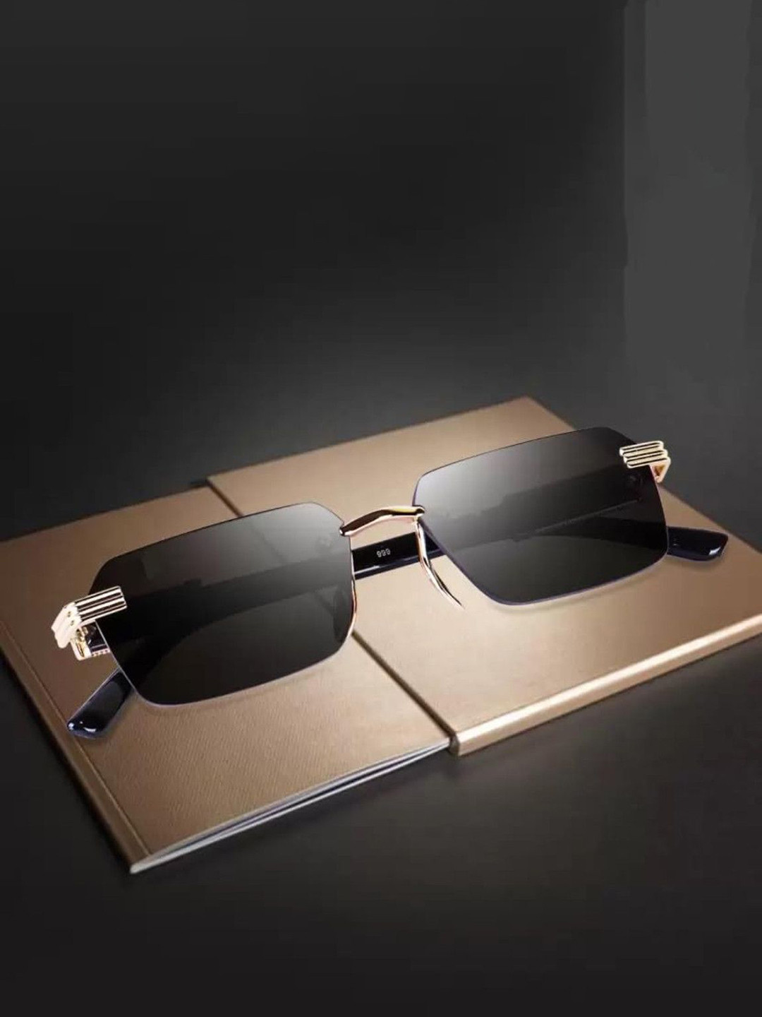 HIPE Men Black Lens & Black Rectangle Sunglasses UpstoxGoldBlack