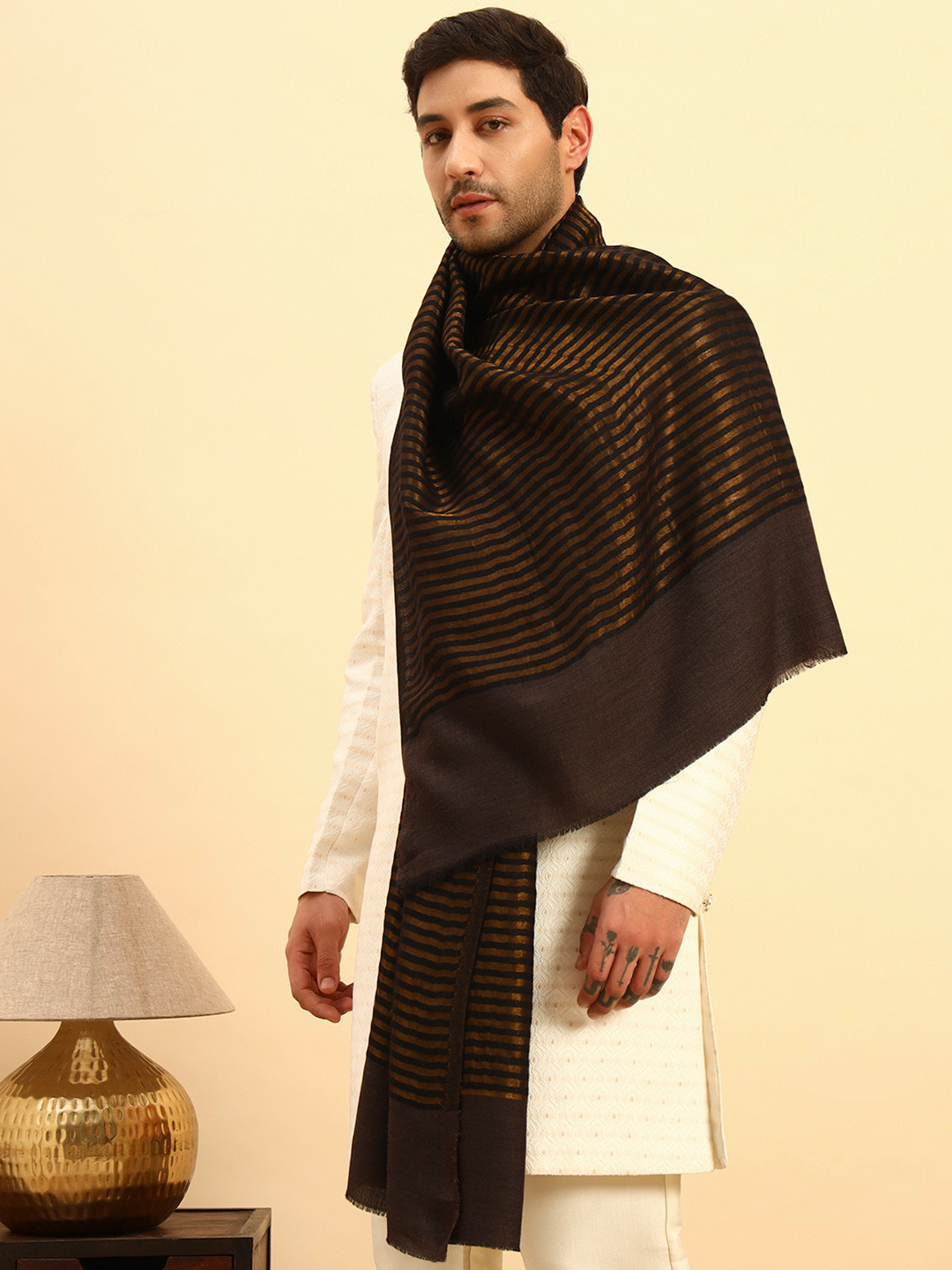 Pashmoda Woven Design Reversible Medium Woollen Shawl