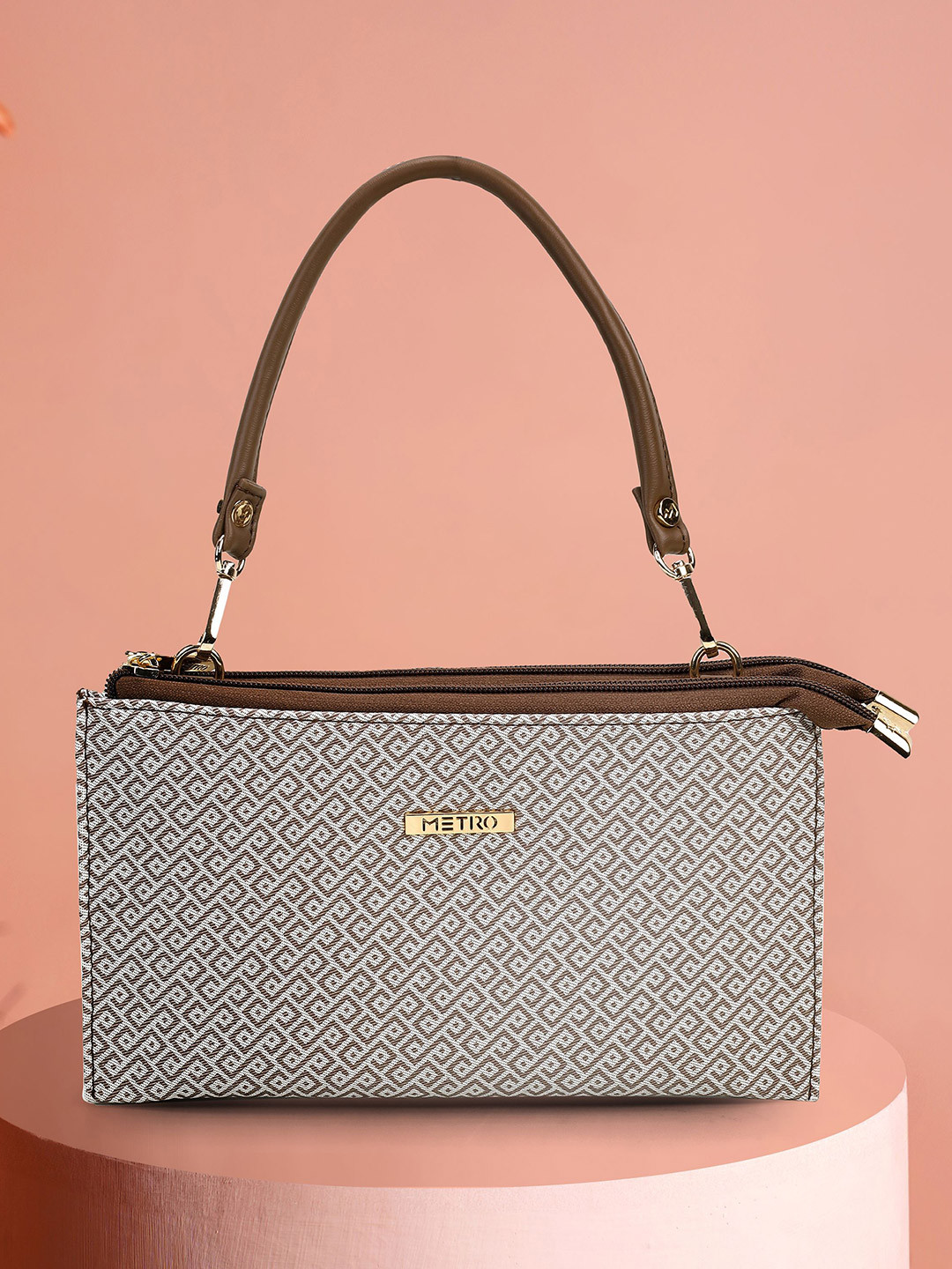 Metro Graphic Printed Structured Handheld Bag