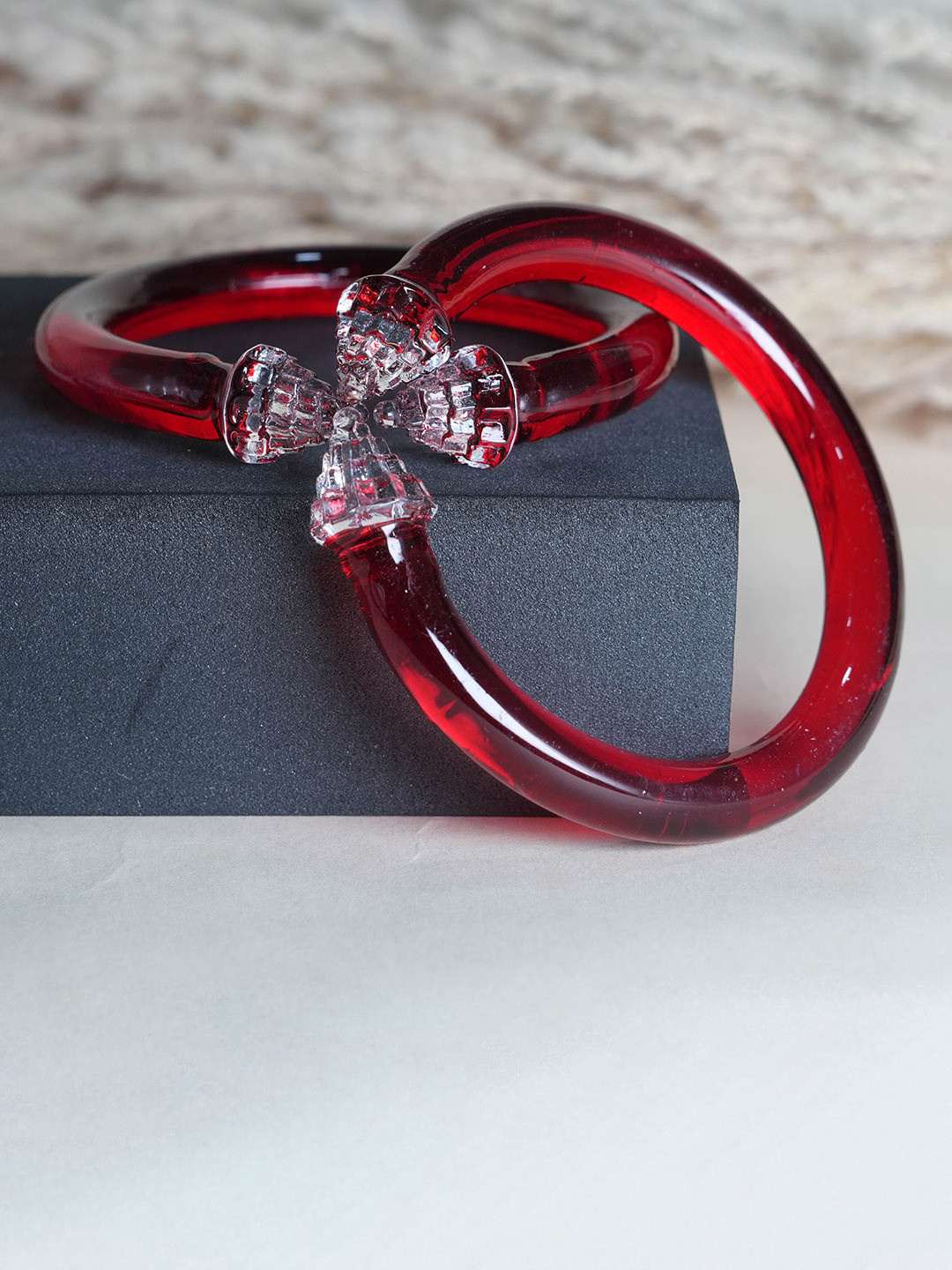 THE GOLDEN CASCADE Set Of 2 Sriyantra Designed Glass Bangles