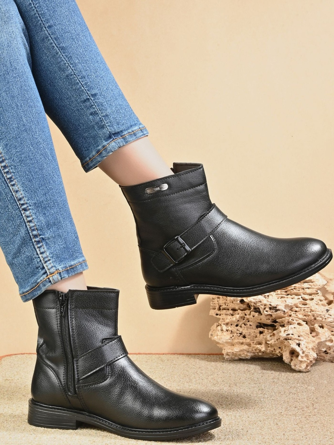 Roadster Women Black Solid High-Top Round Toe Synthetic Leather Buckle Regular Boots