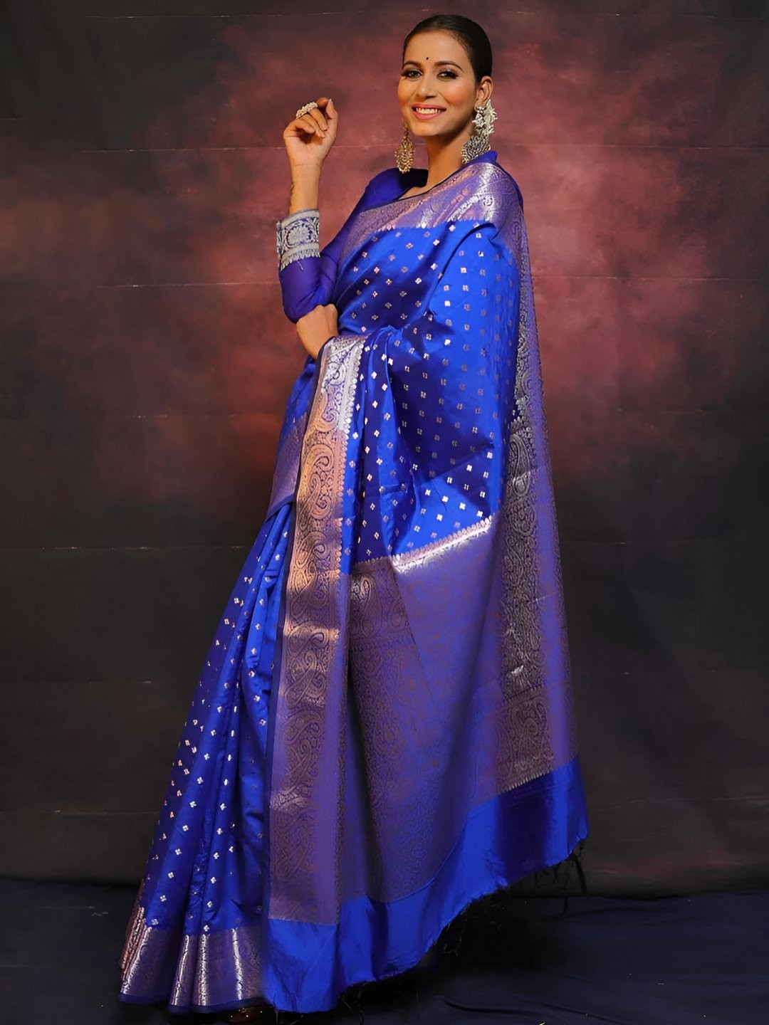 Kesudi Ethnic Motifs Wven Design Zari Saree