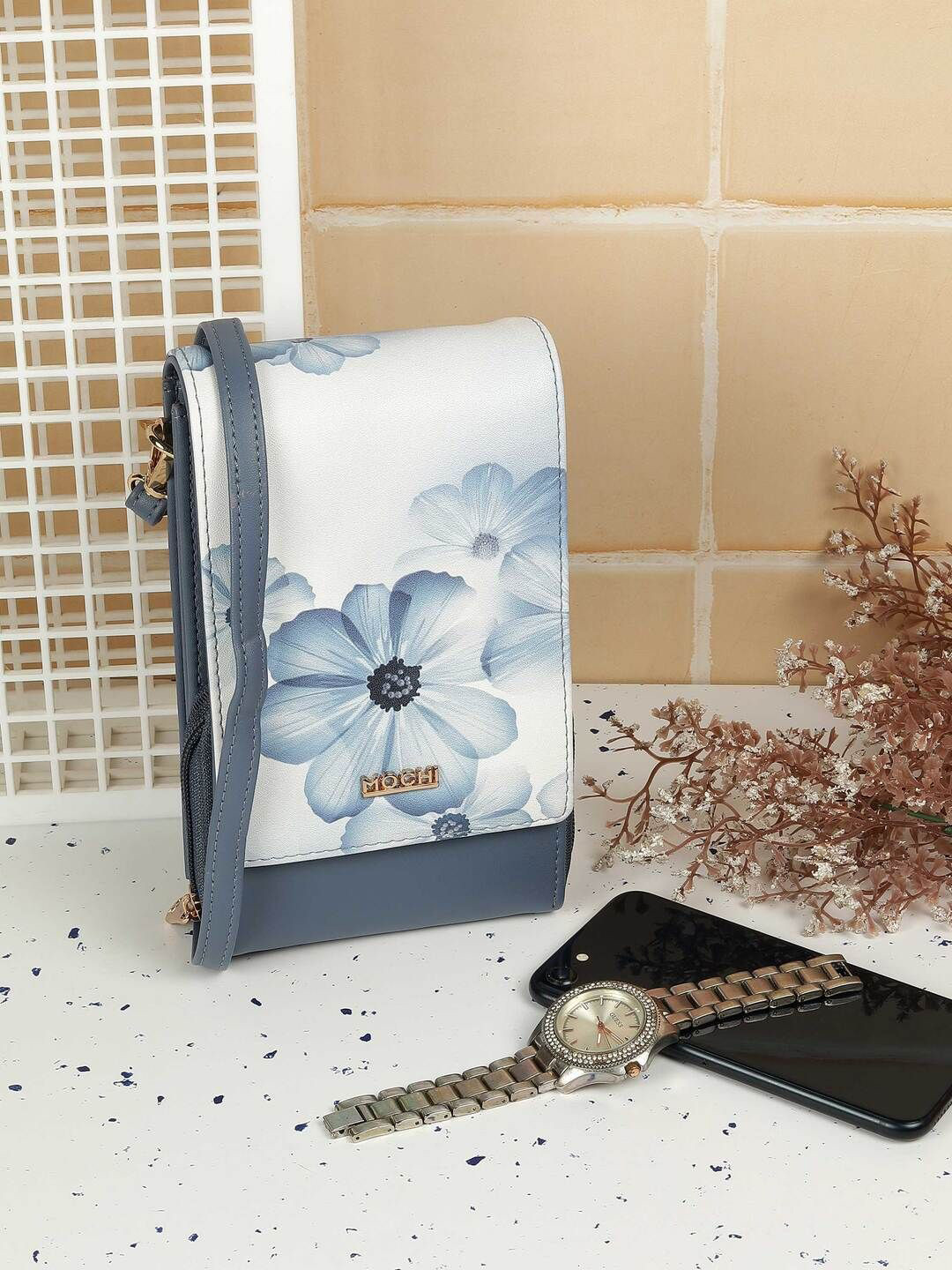 Mochi Floral Printed Mobile Pouch