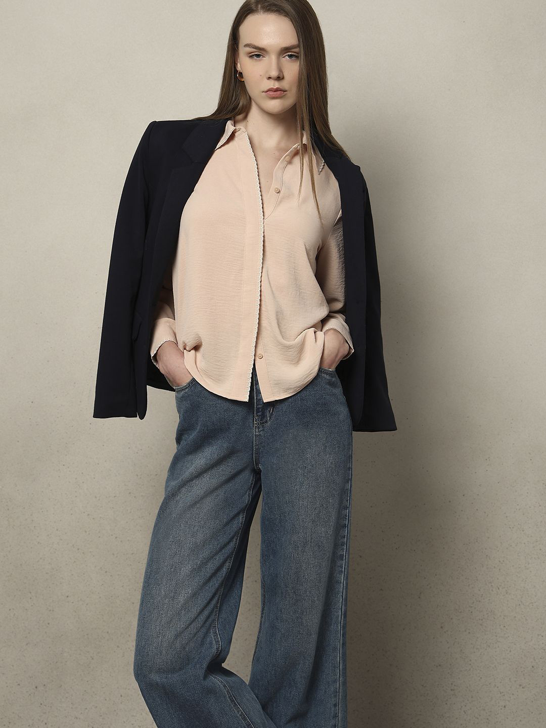 Vero Moda Tobie Spread Collar Regular Fit Casual Shirt