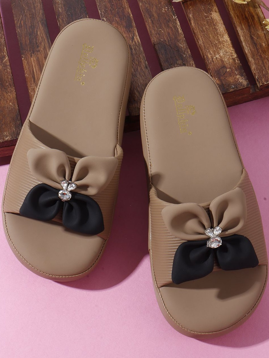 Dollphin Women Beige Pu With TPR Sole Material Textured Open Toe Flats with Bows Detailed