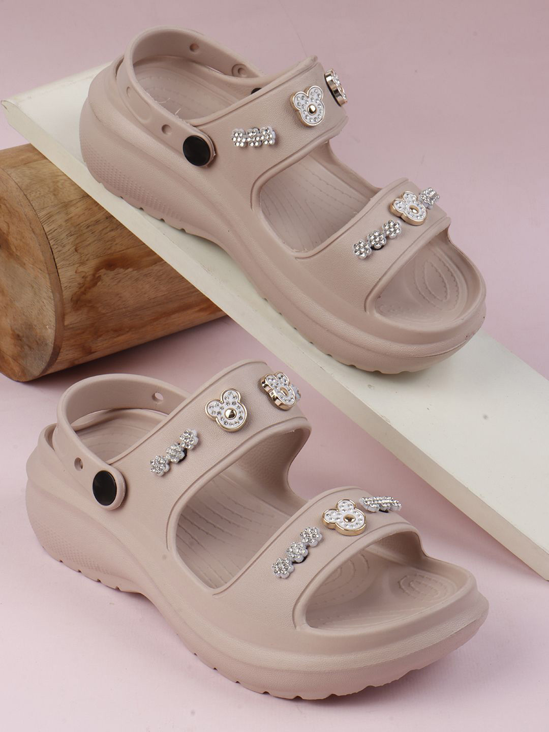 Myshtezia Self-Design Slider Flip-Flop