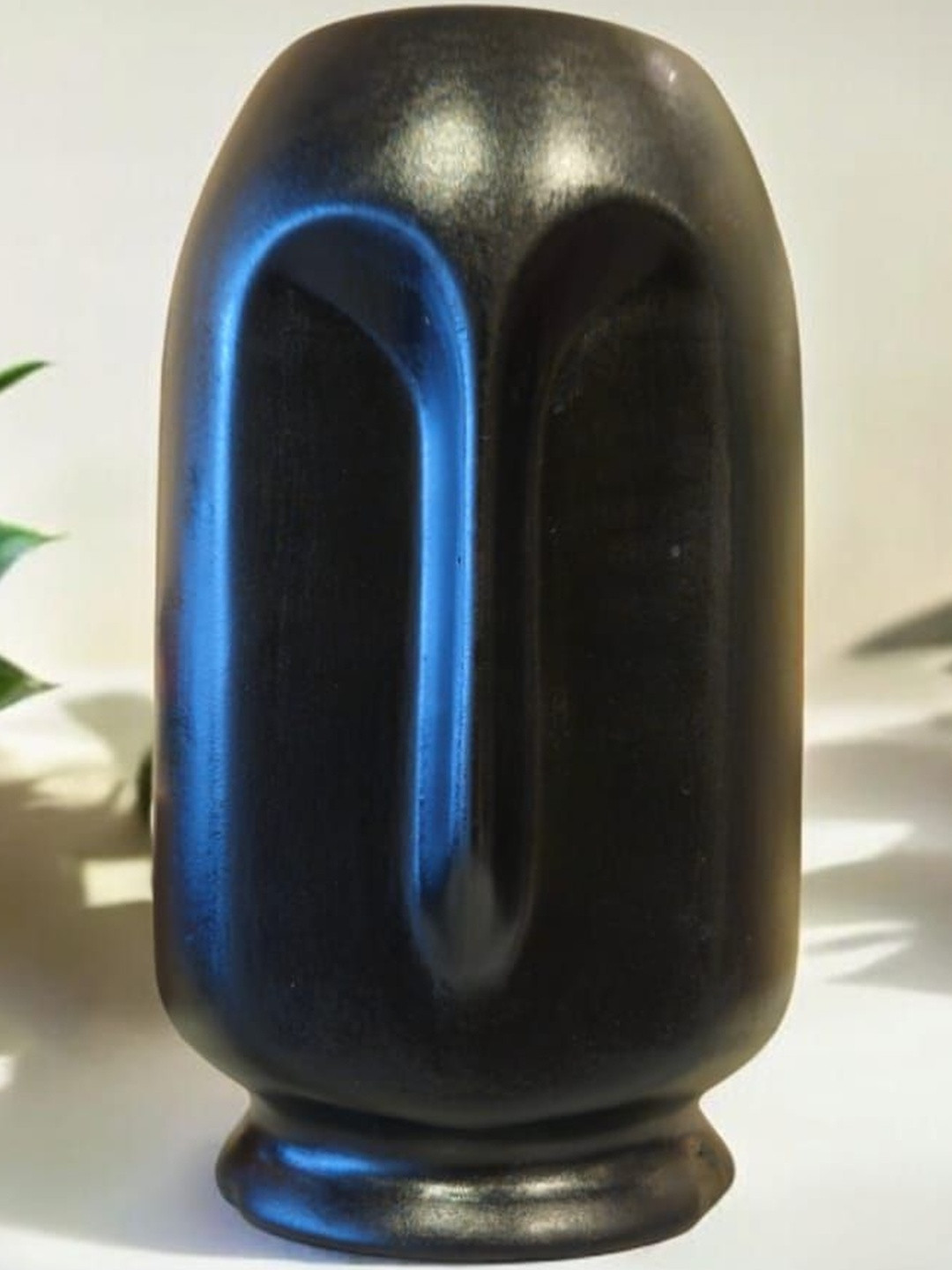 Artisans Bazar Cylindrical Shaped  Matte Finish Ceramic Vase