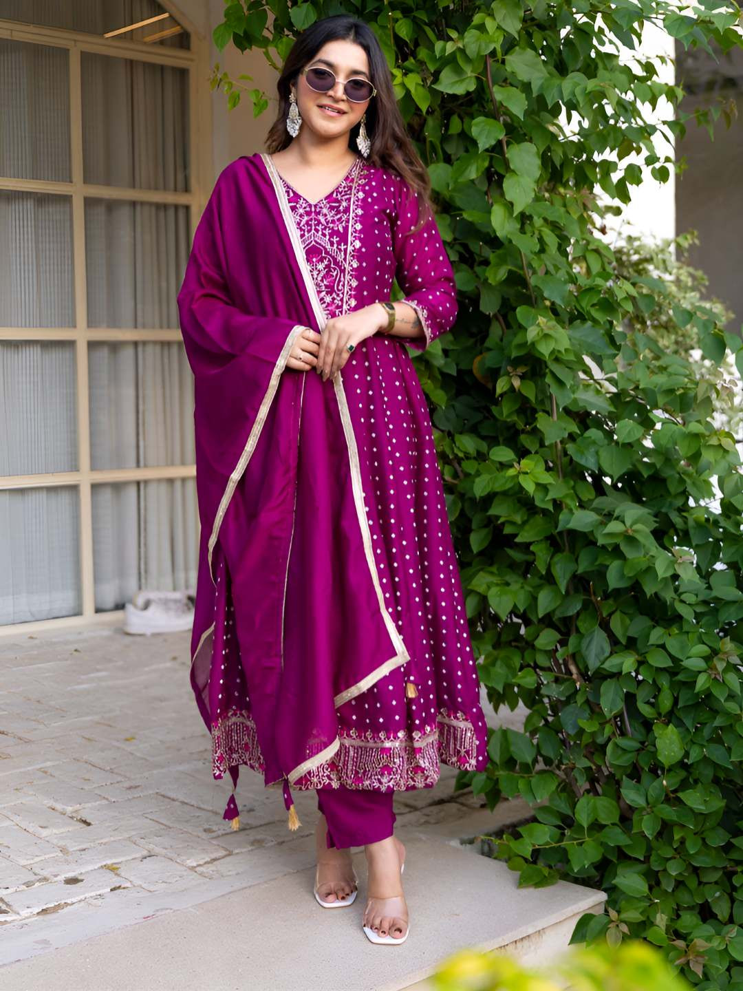VredeVogel Bandhani Printed Panelled Thread Work Anarkali Kurta With Trousers & Dupatta