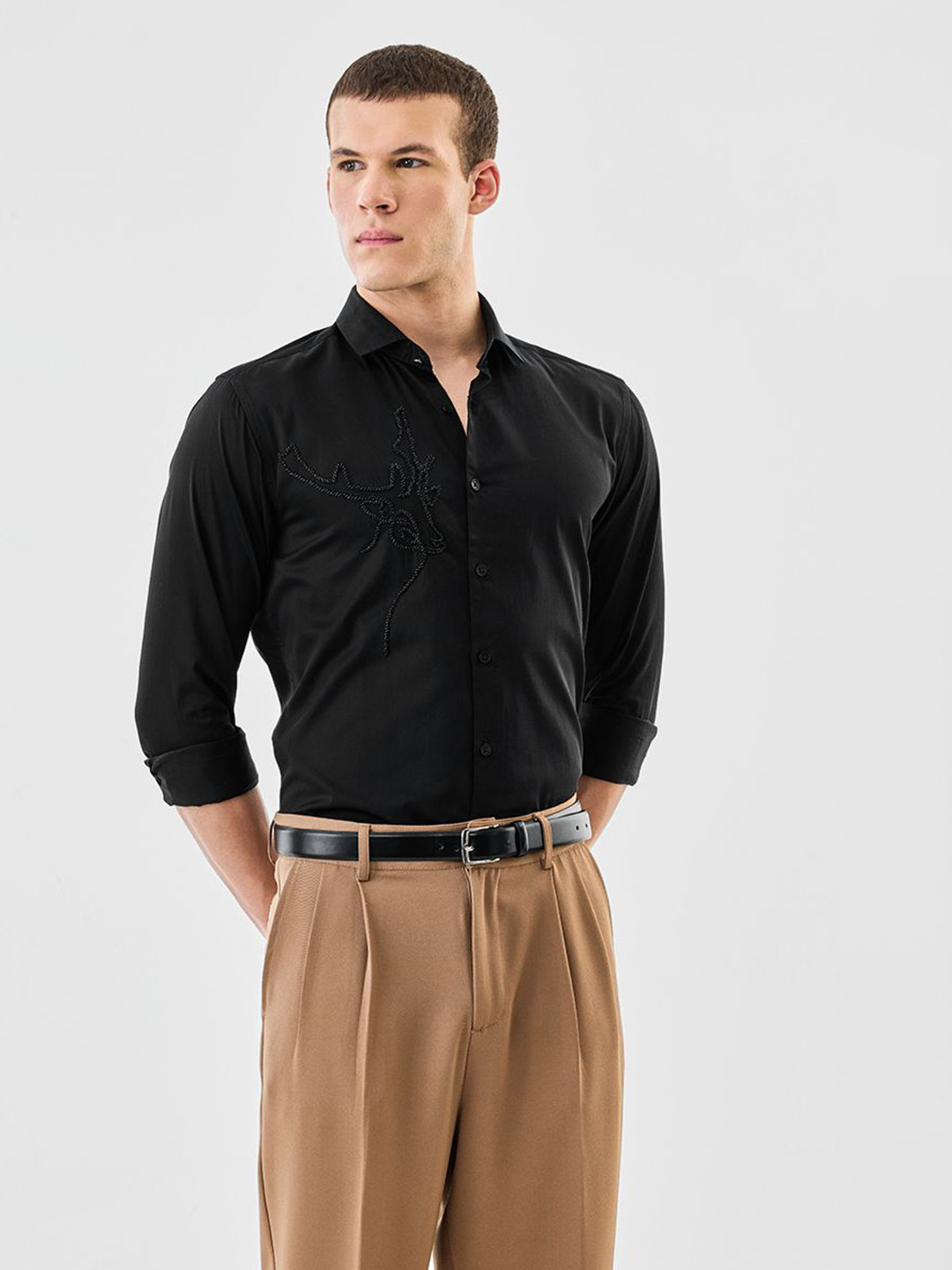 Snitch Animal Embellished Slim Fit Pure Cotton Formal Shirt