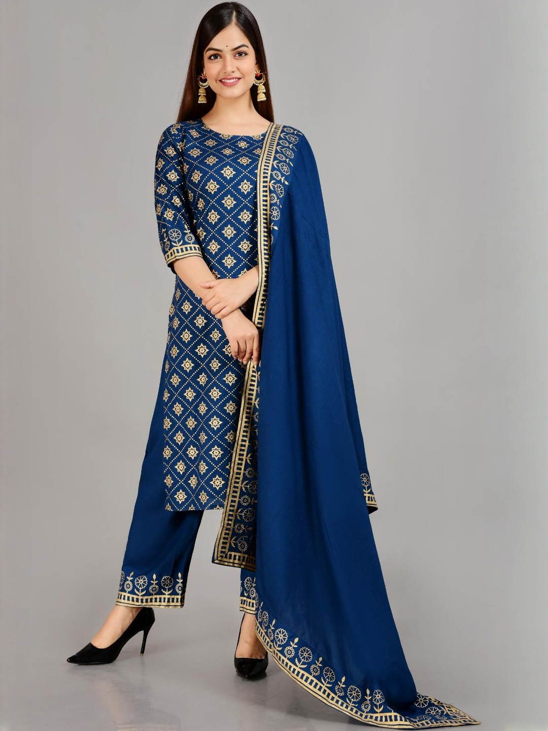 BRAHMASTRA Women Ethnic Motifs Printed Regular Kurta With Palazzos & Dupatta