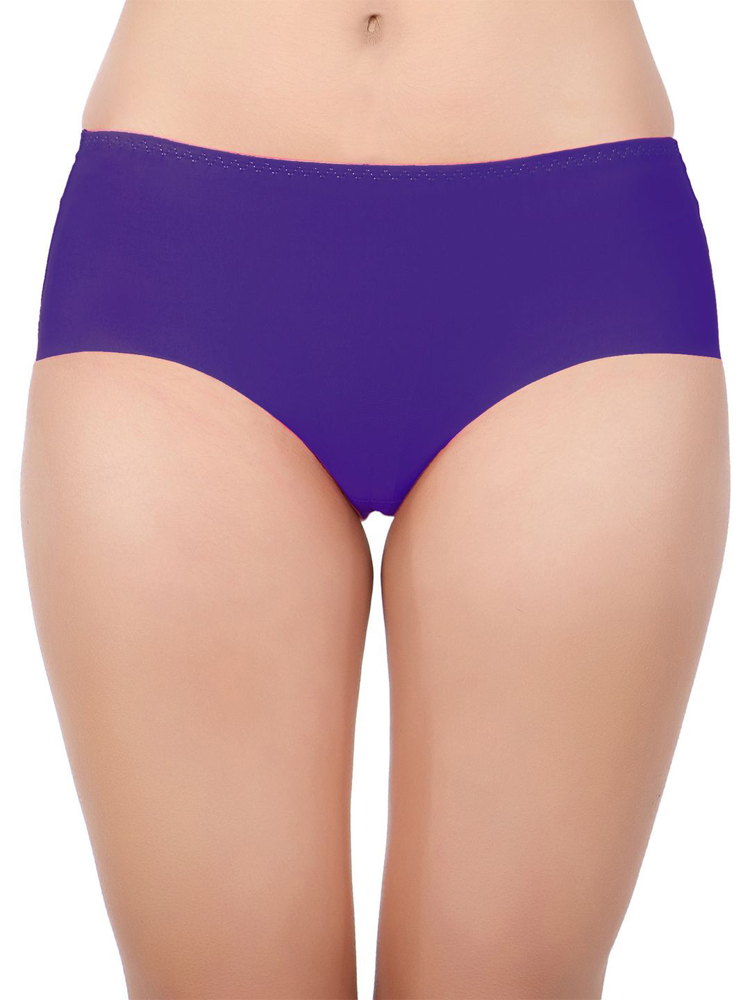Pearlfly Low-Rise Outer Elastic Seamless Basic Brief