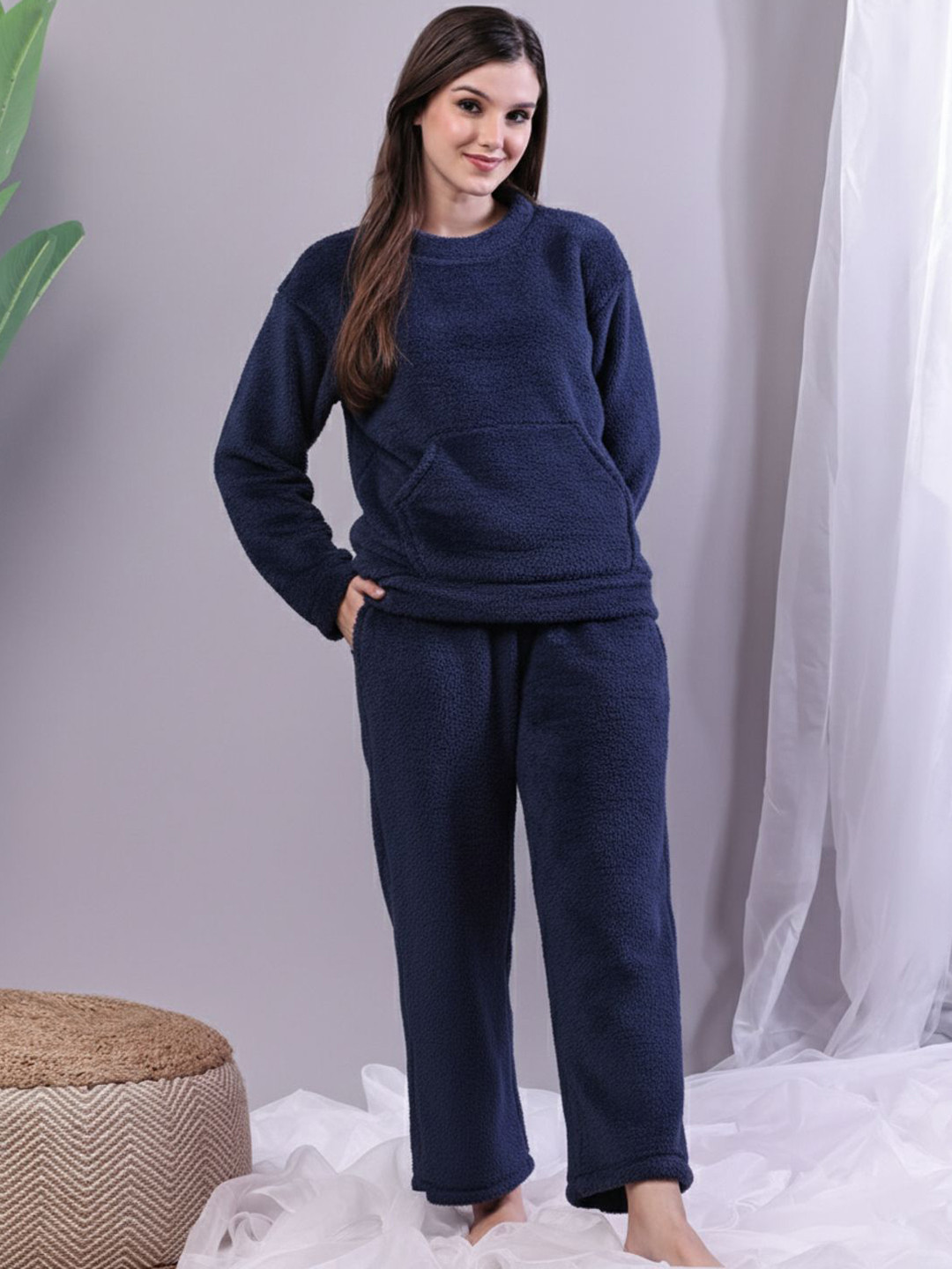 TAG 7 Long Sleeves Fur Winter T-Shirt And Pyjama Night suit